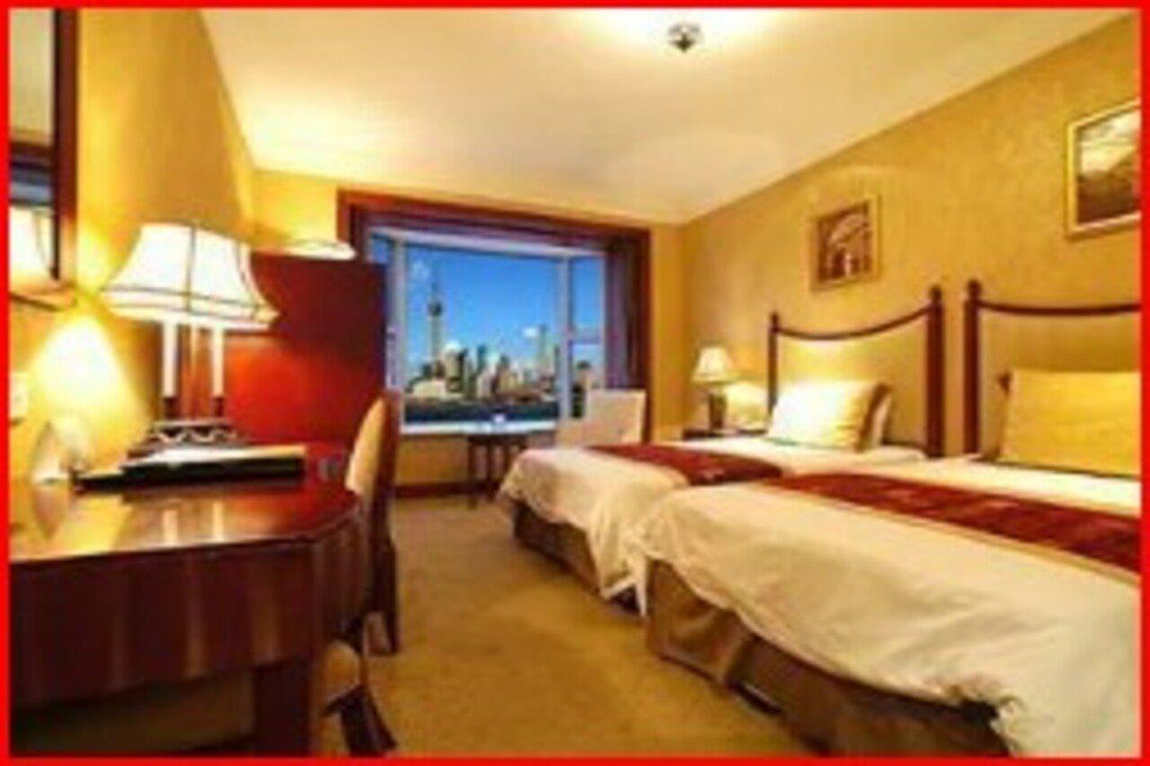 The Bund Riverside 4*