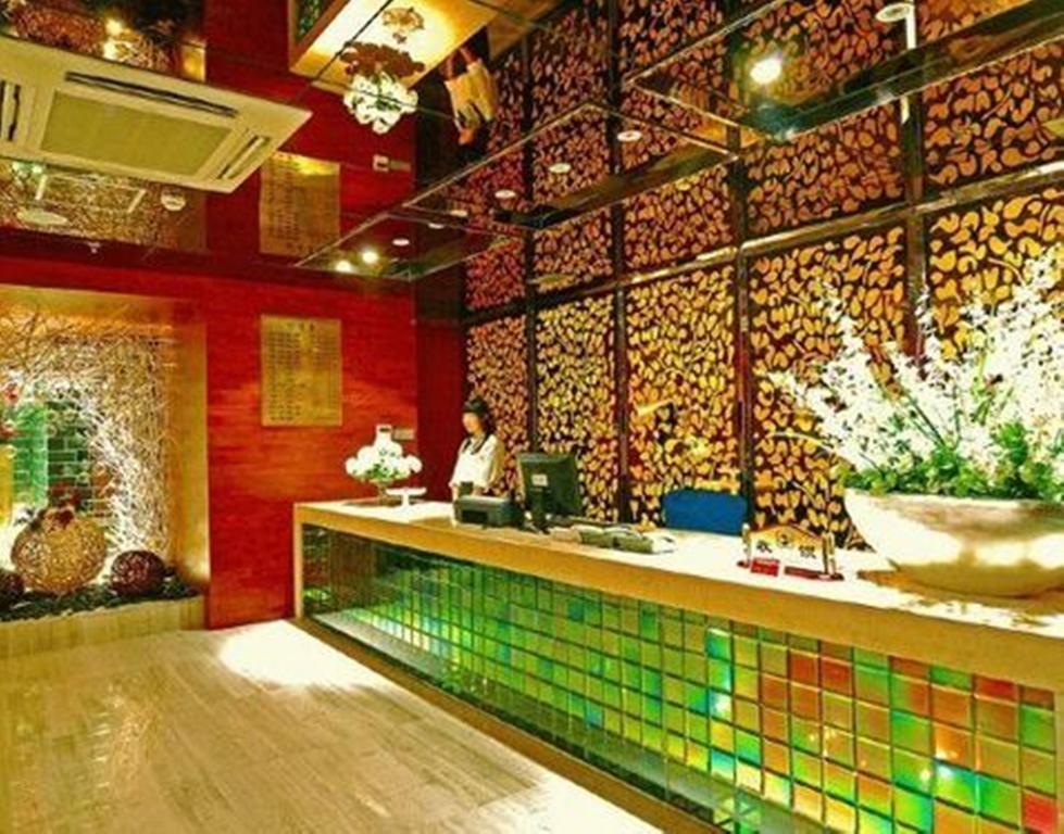 Hongluyuan Ningjiang Grand Hotel 3*