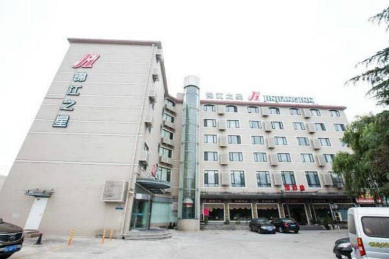 Jinjiang Caohejing Xingzhong Road Railway Station Shanghai