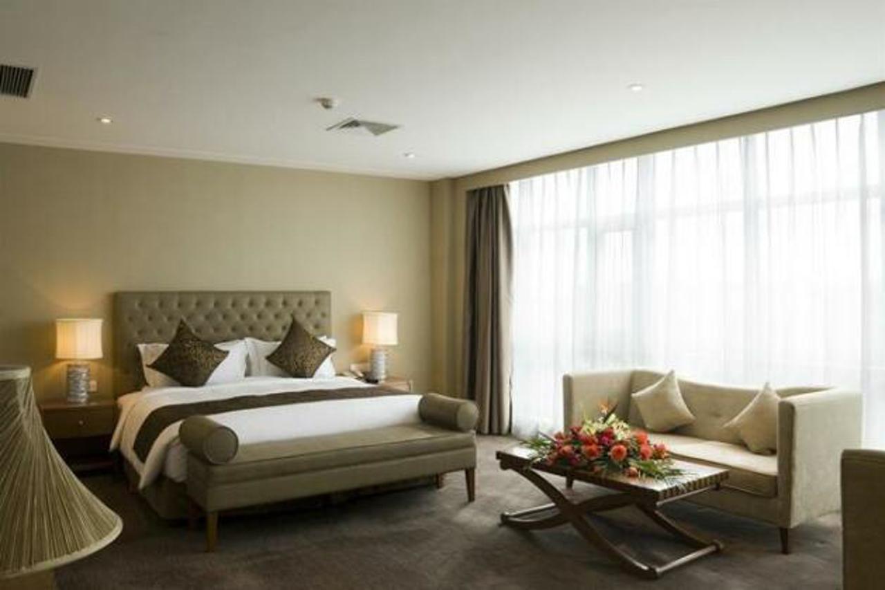 Pudong International Talent City Hotel Hotel