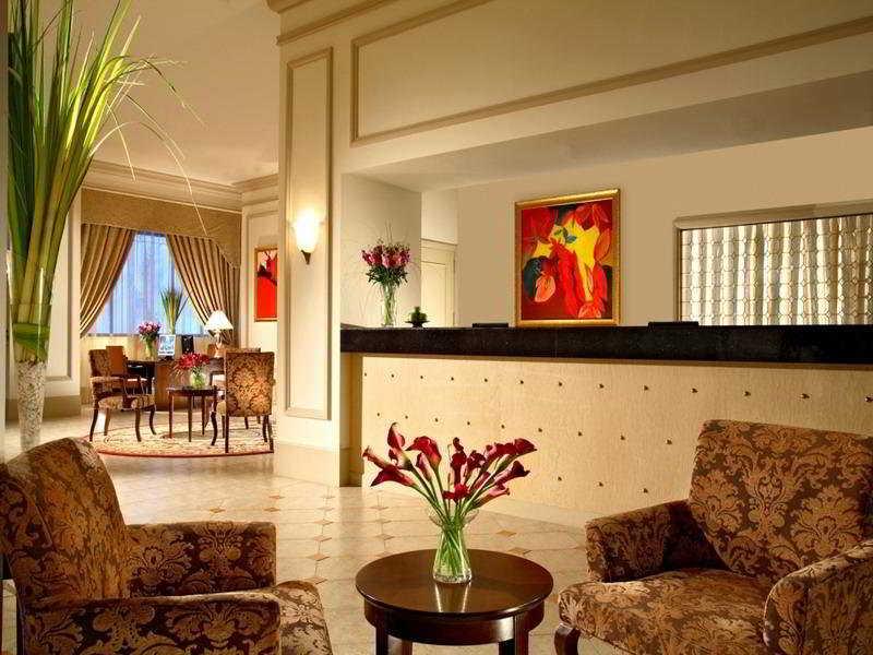 Green Court City Center, 4*
