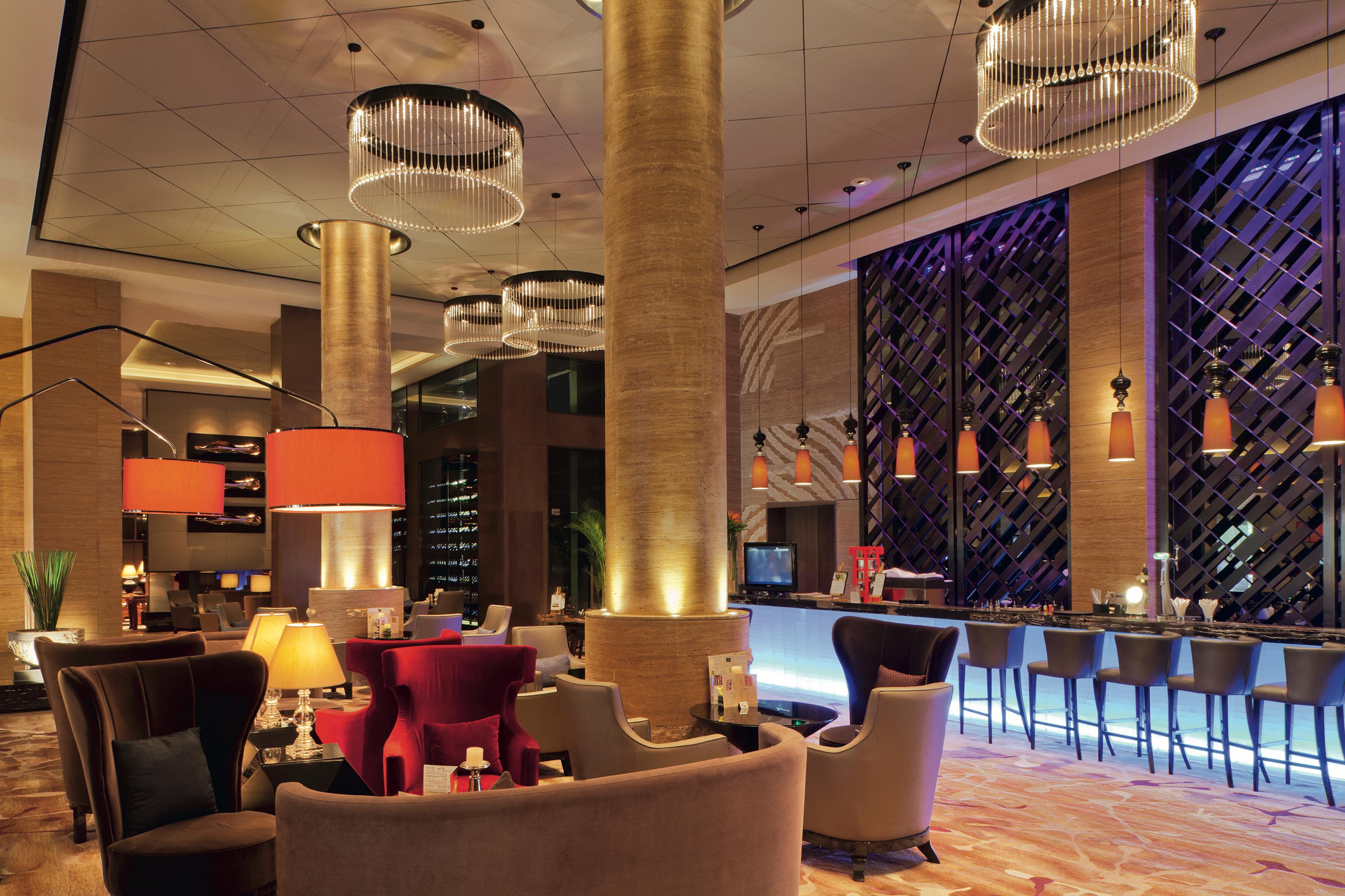 Pullman Jingan Hotel 5*