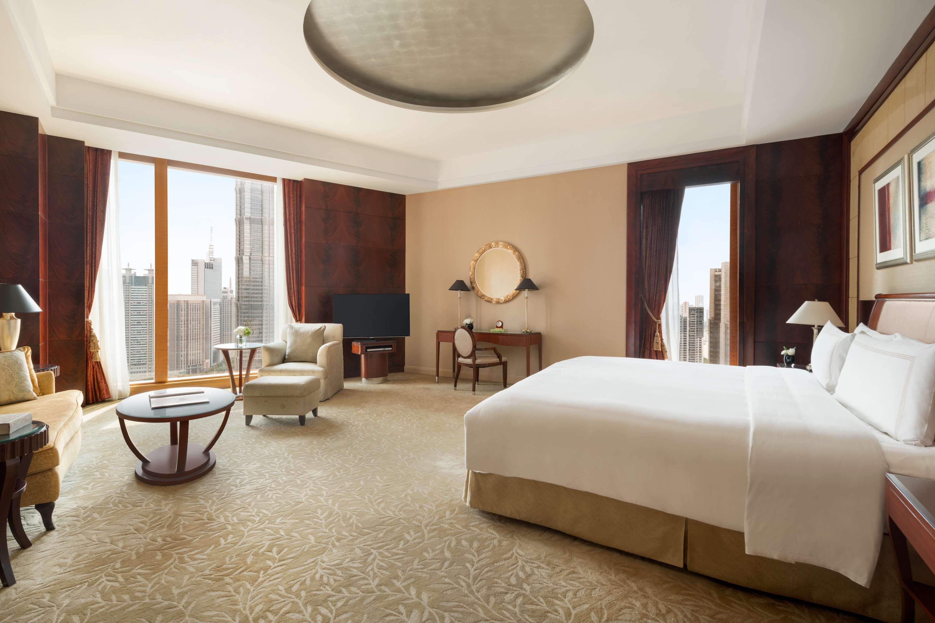 Pudong Shangri-la, Hotel Shanghái