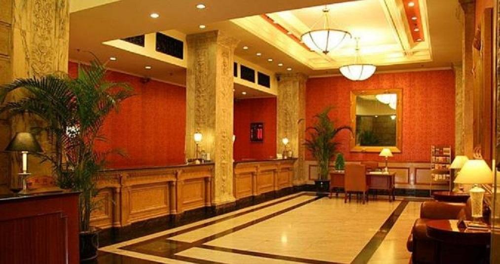 Otel Jin Jiang Pacific 3*
