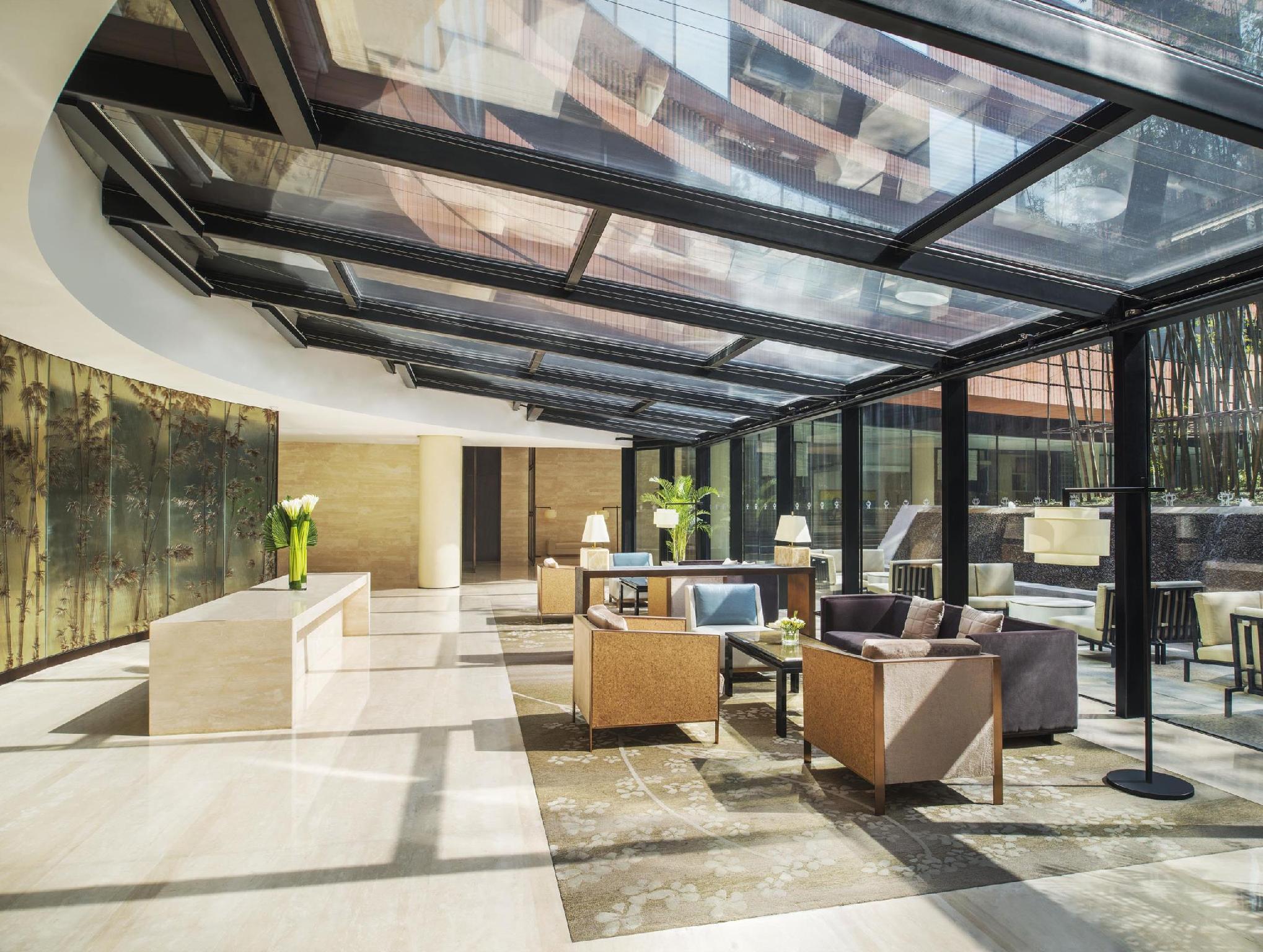 Hualuxe Twelve At Hengshan Hotel 5*
