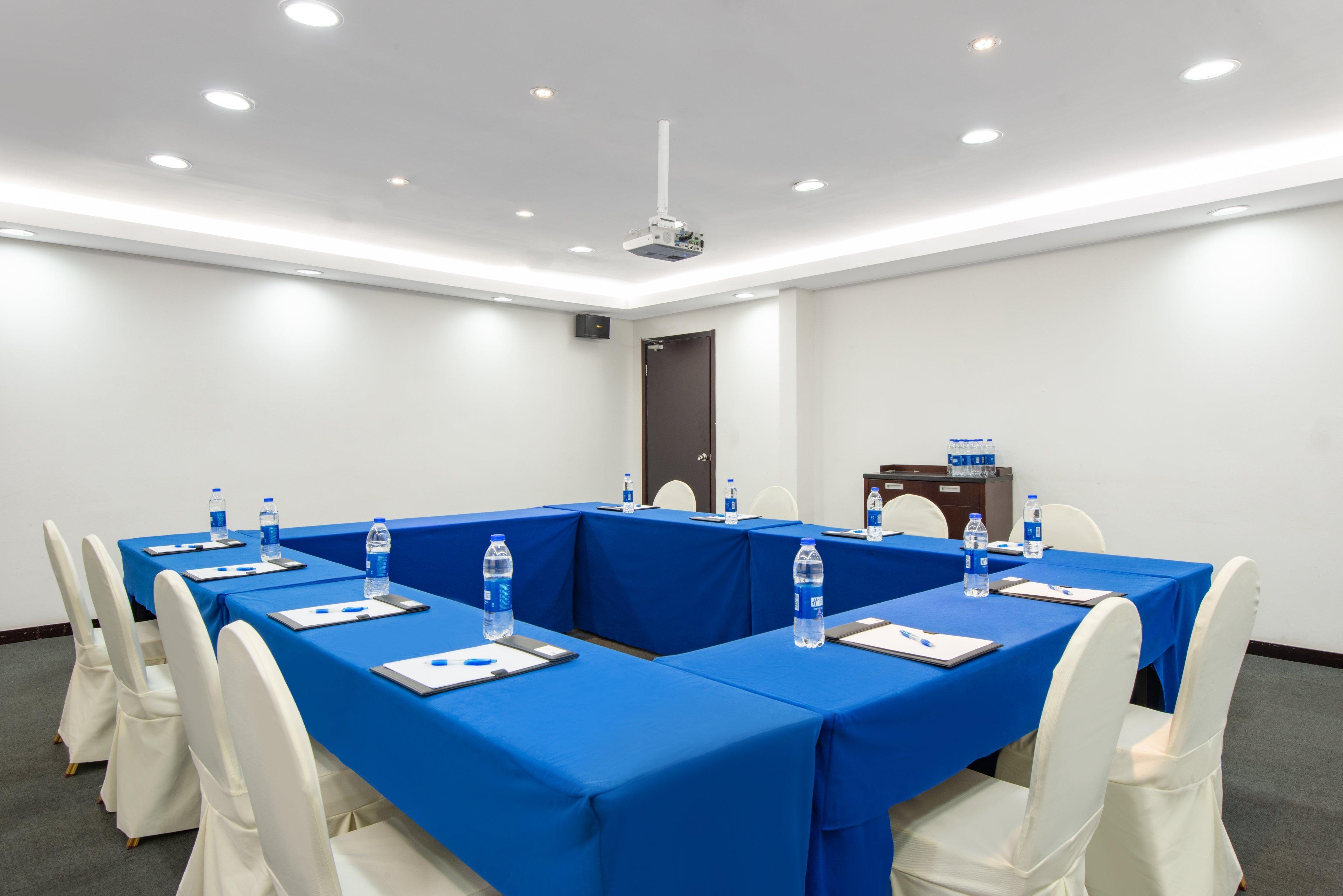 Holiday Express Putuo By Ihg Hotel Shanghai