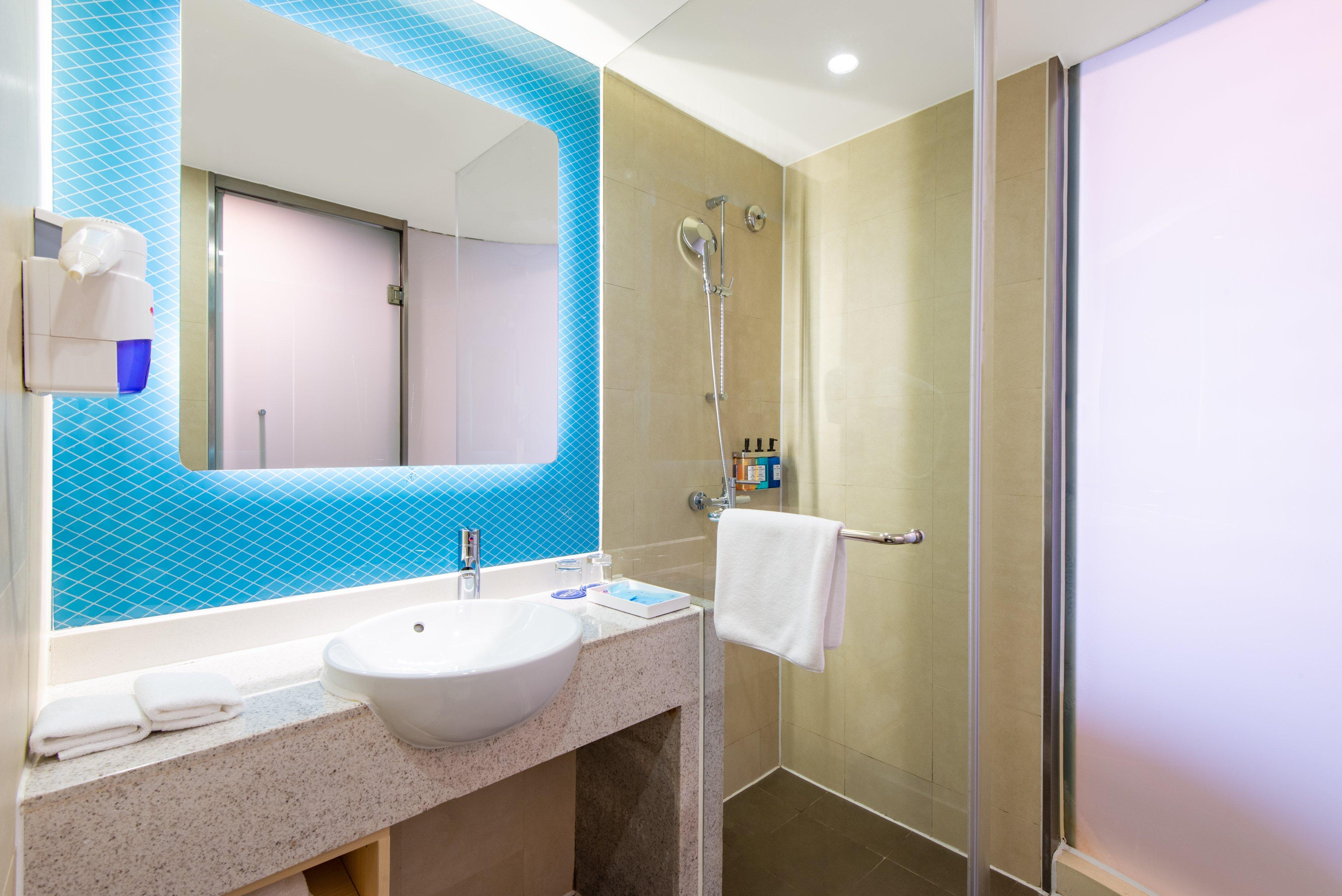 Holiday Express Putuo By Ihg Hotel