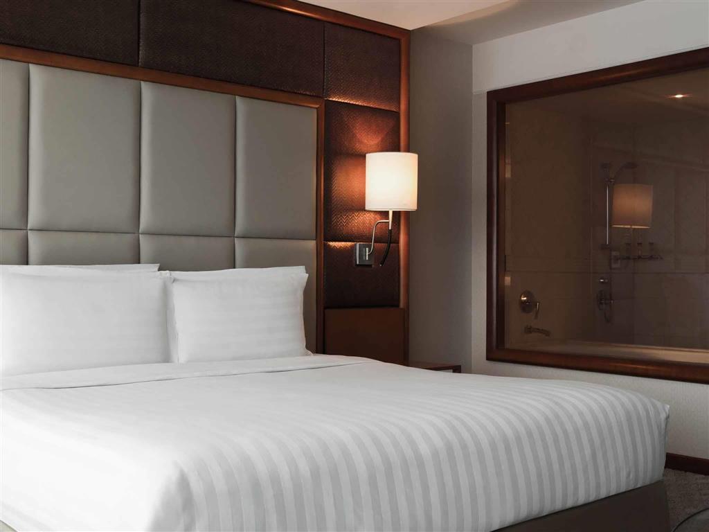 Pullman - In Xintiandi & Yu Garden Area Hotel