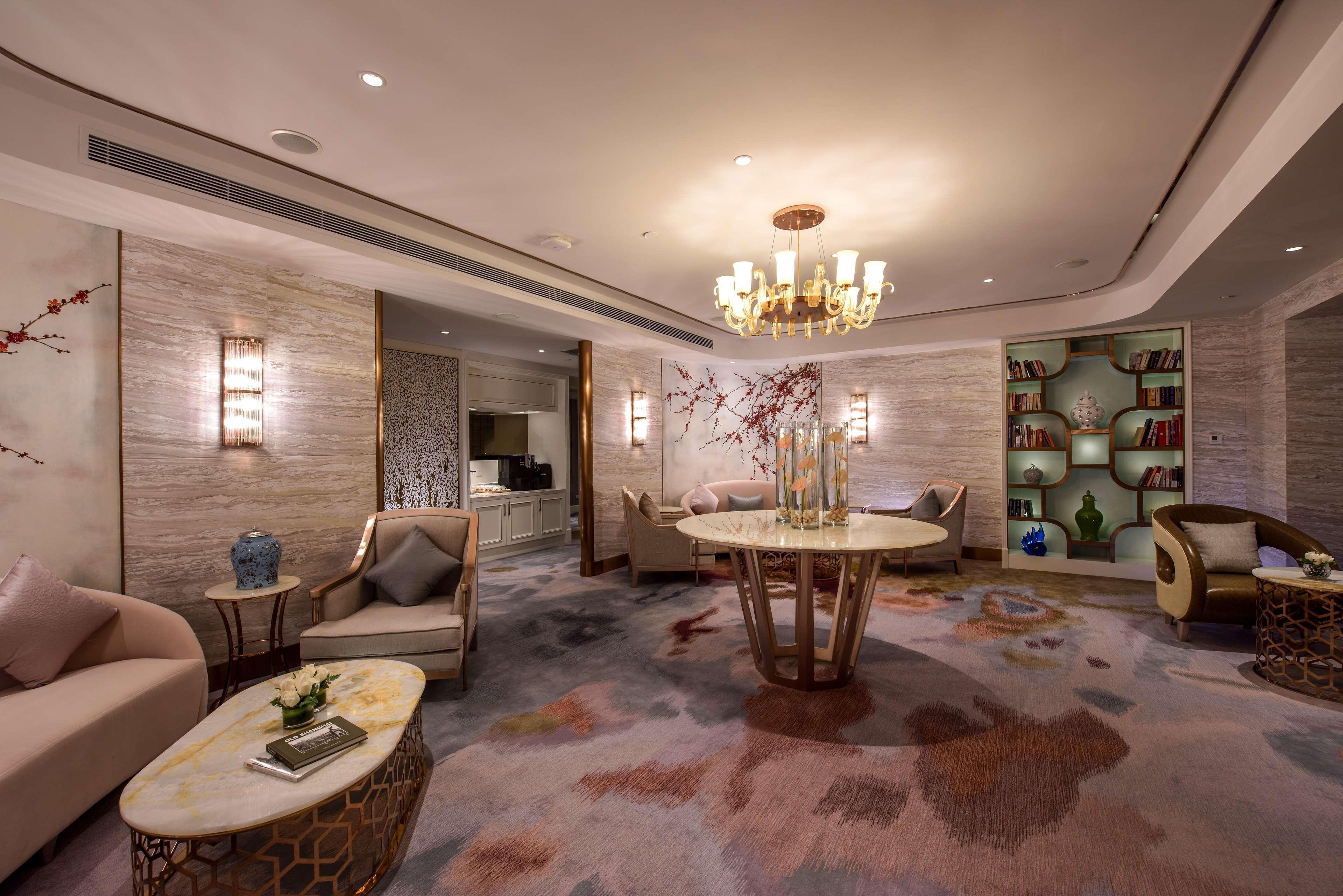 Hotel Radisson Collection Hotel, Xing Guo 5*