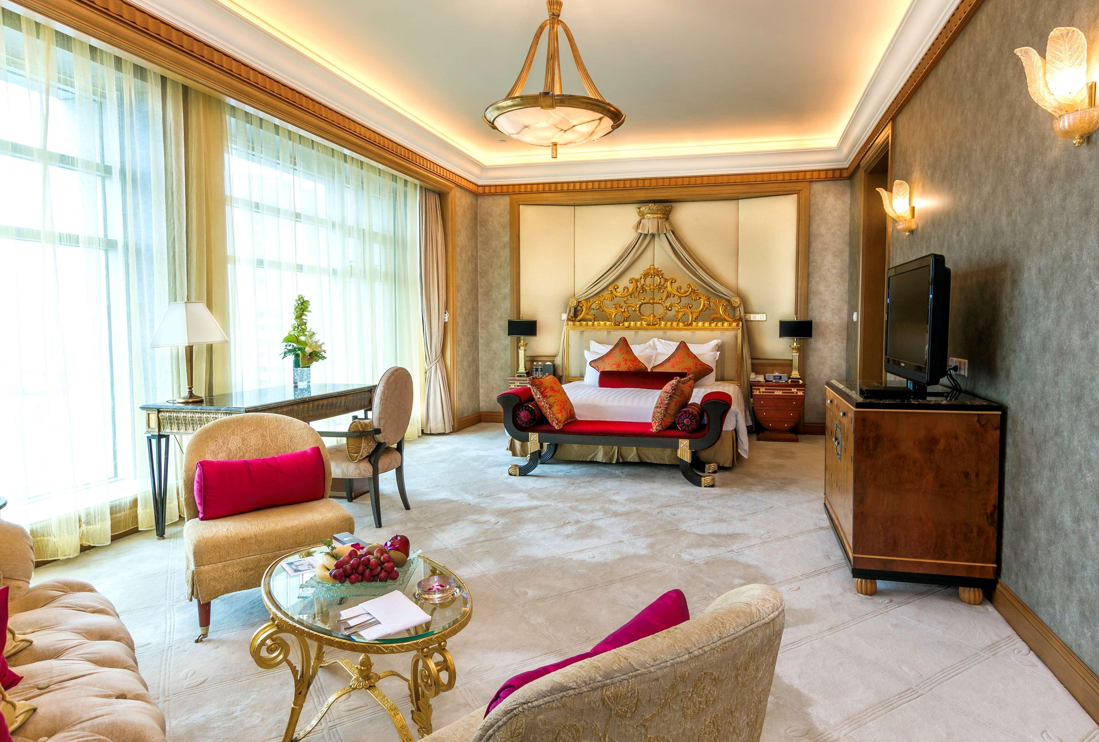 Radisson Collection Hotel, Xing Guo