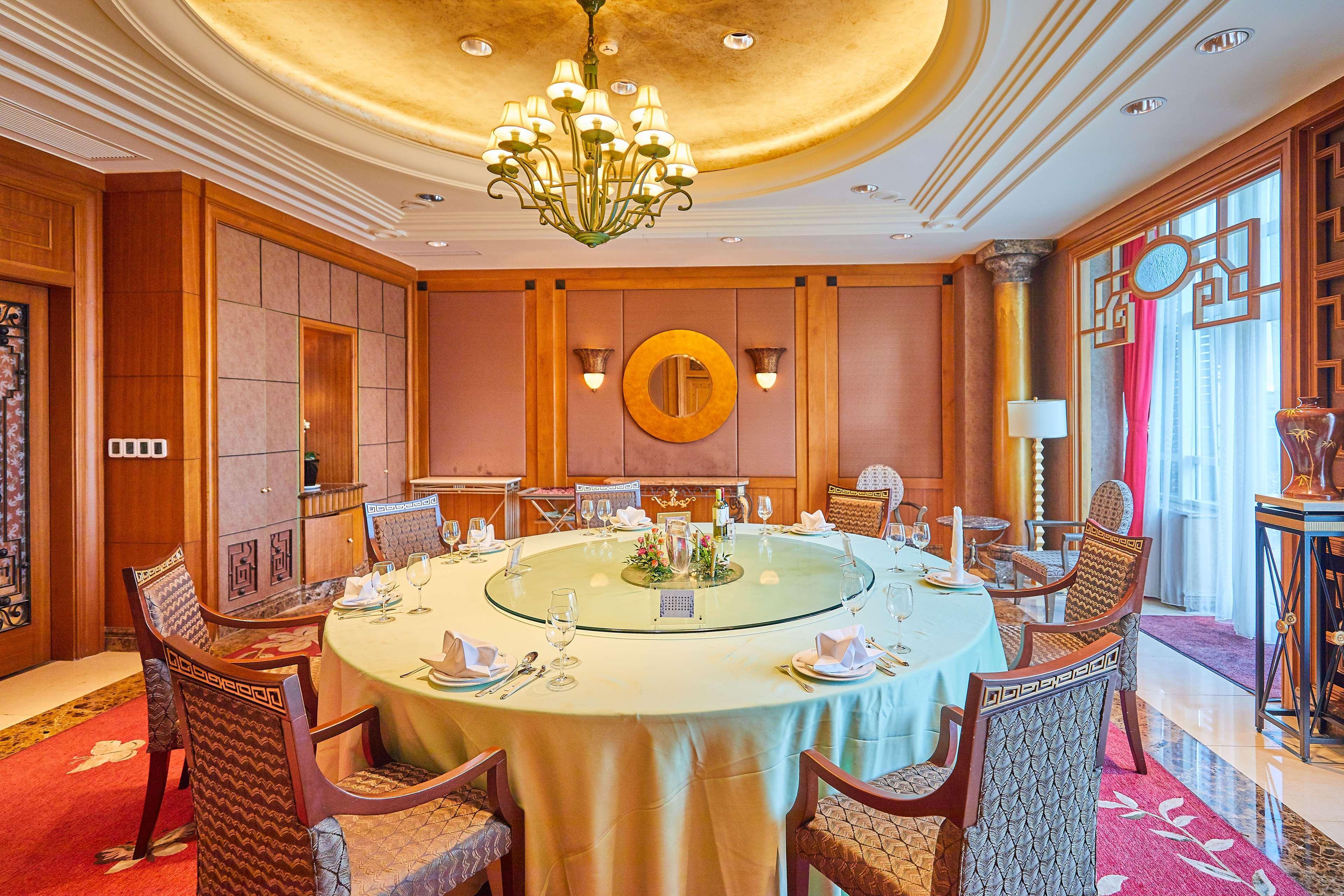 Radisson Collection Hotel, Xing Guo 5*