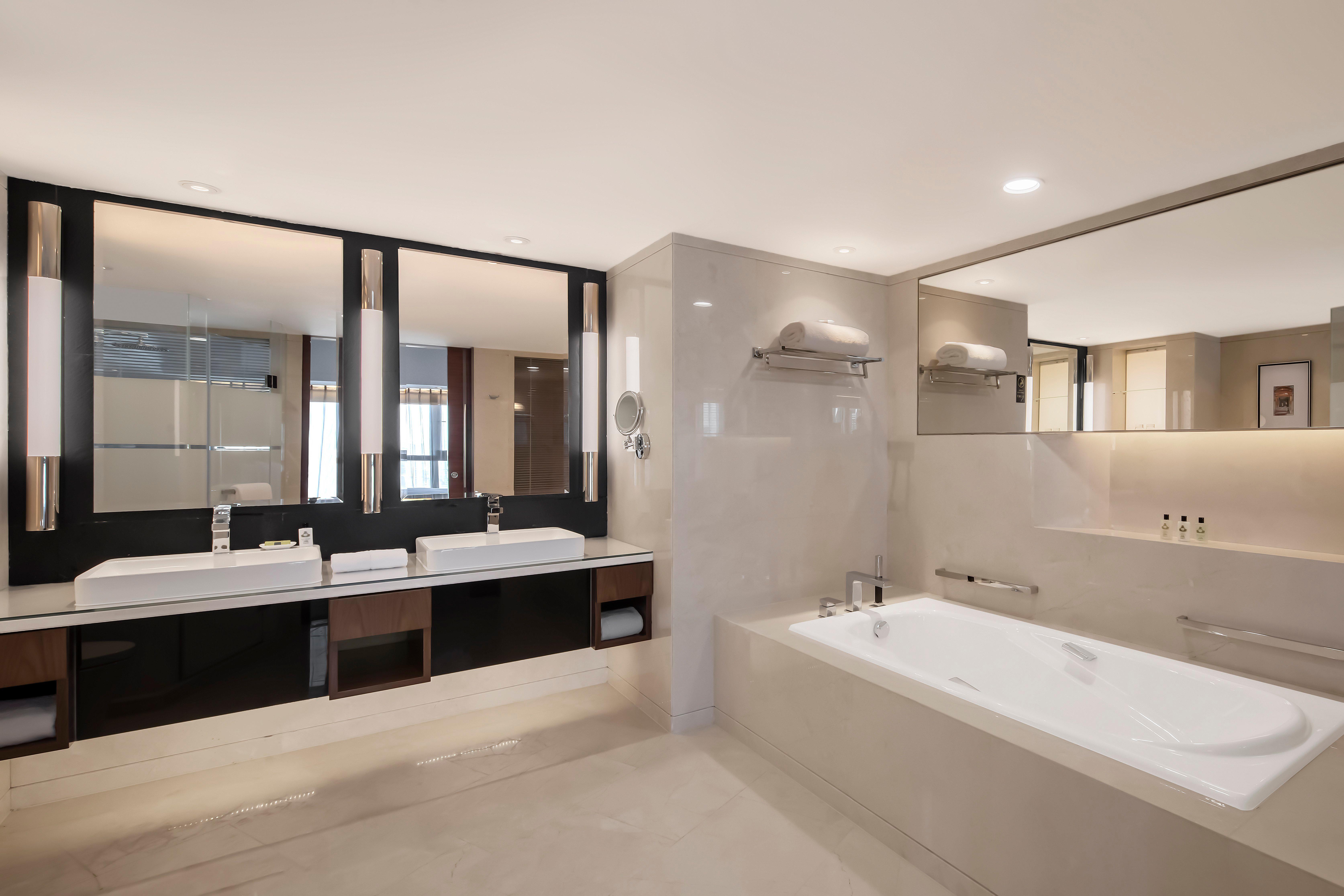 Intercontinental Pudong By Ihg Hotel 5*