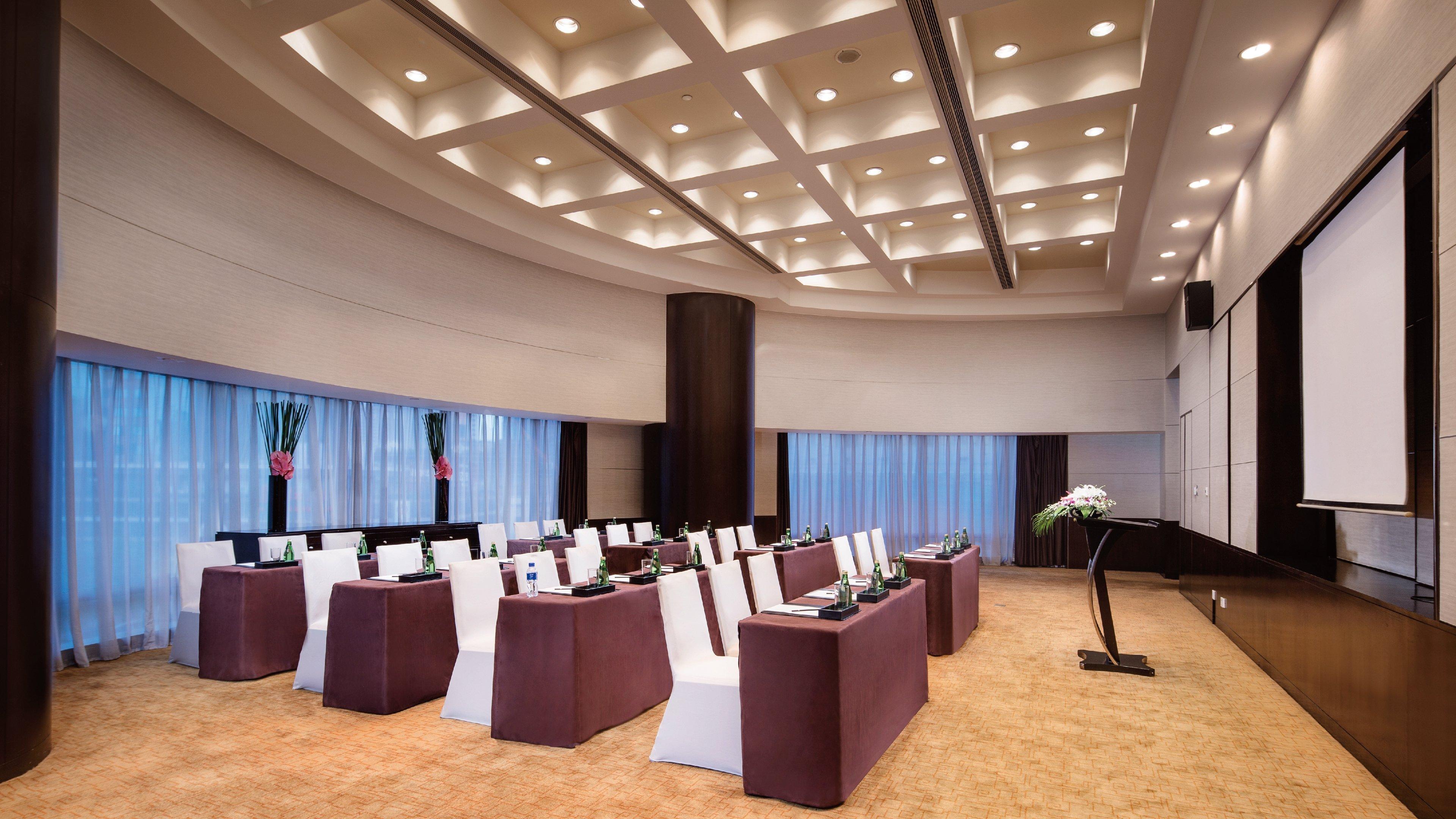 Intercontinental Pudong By Ihg 5*