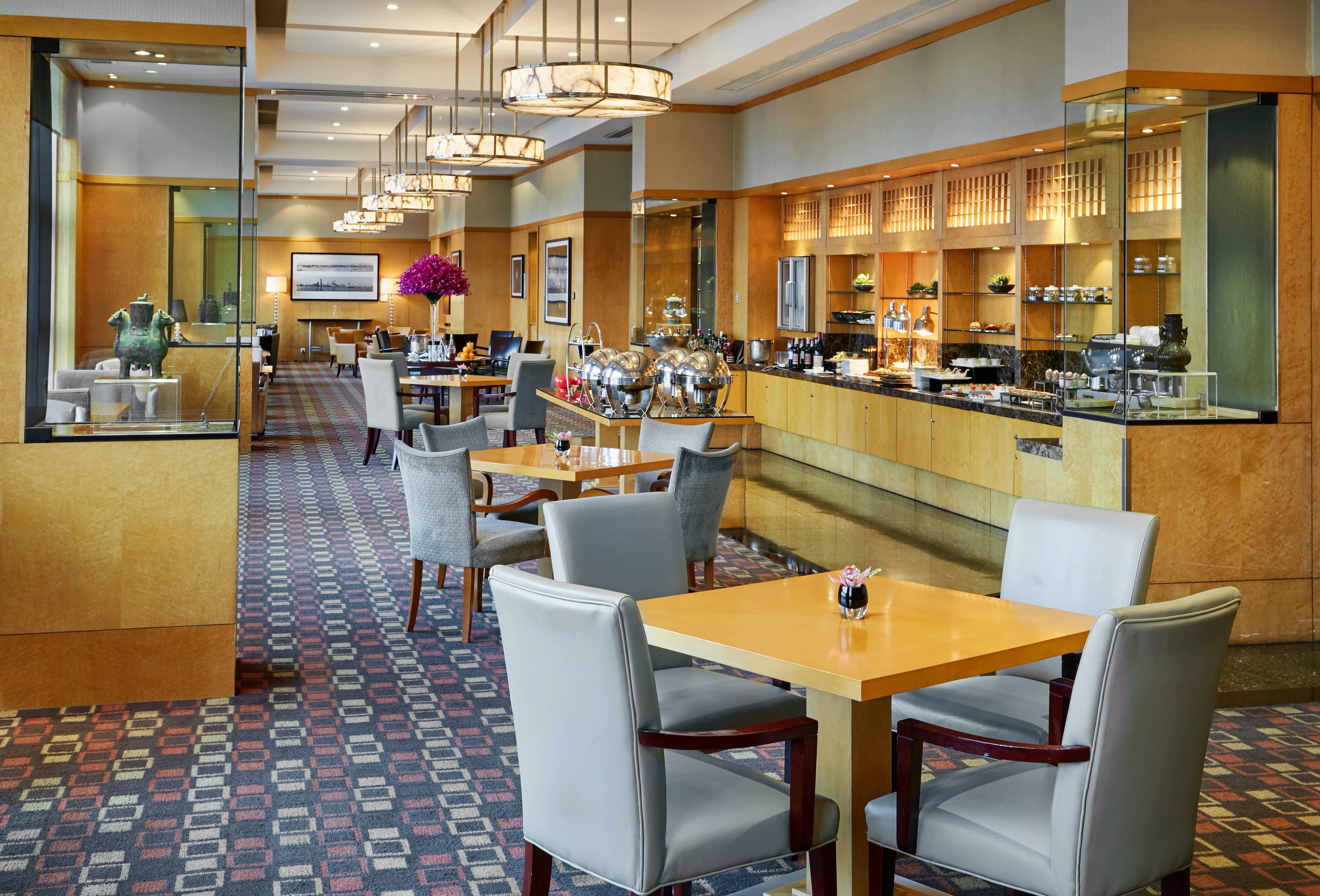 Intercontinental Pudong By Ihg Shanghai