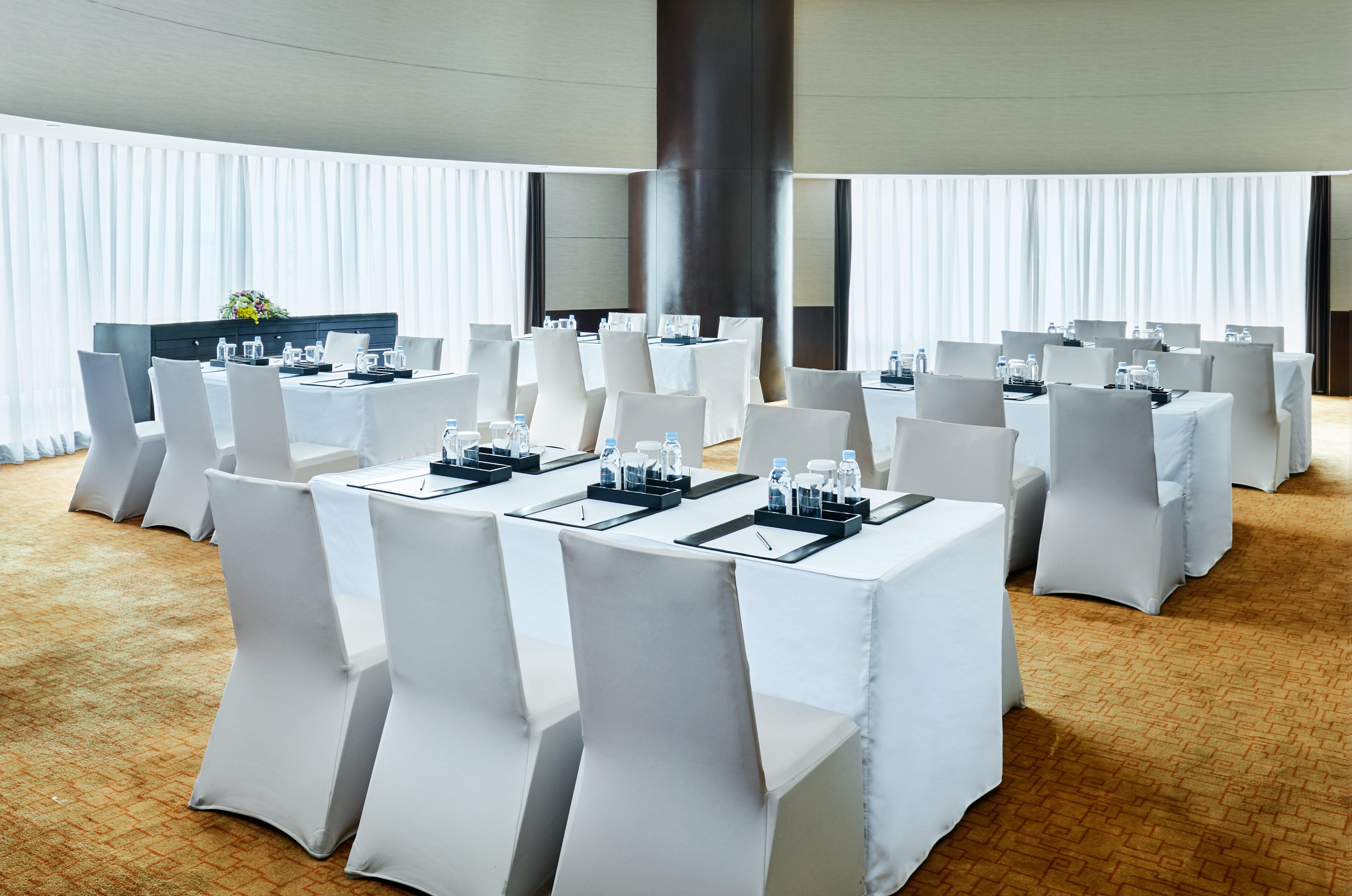 Hotel Intercontinental Pudong By Ihg Shanghai