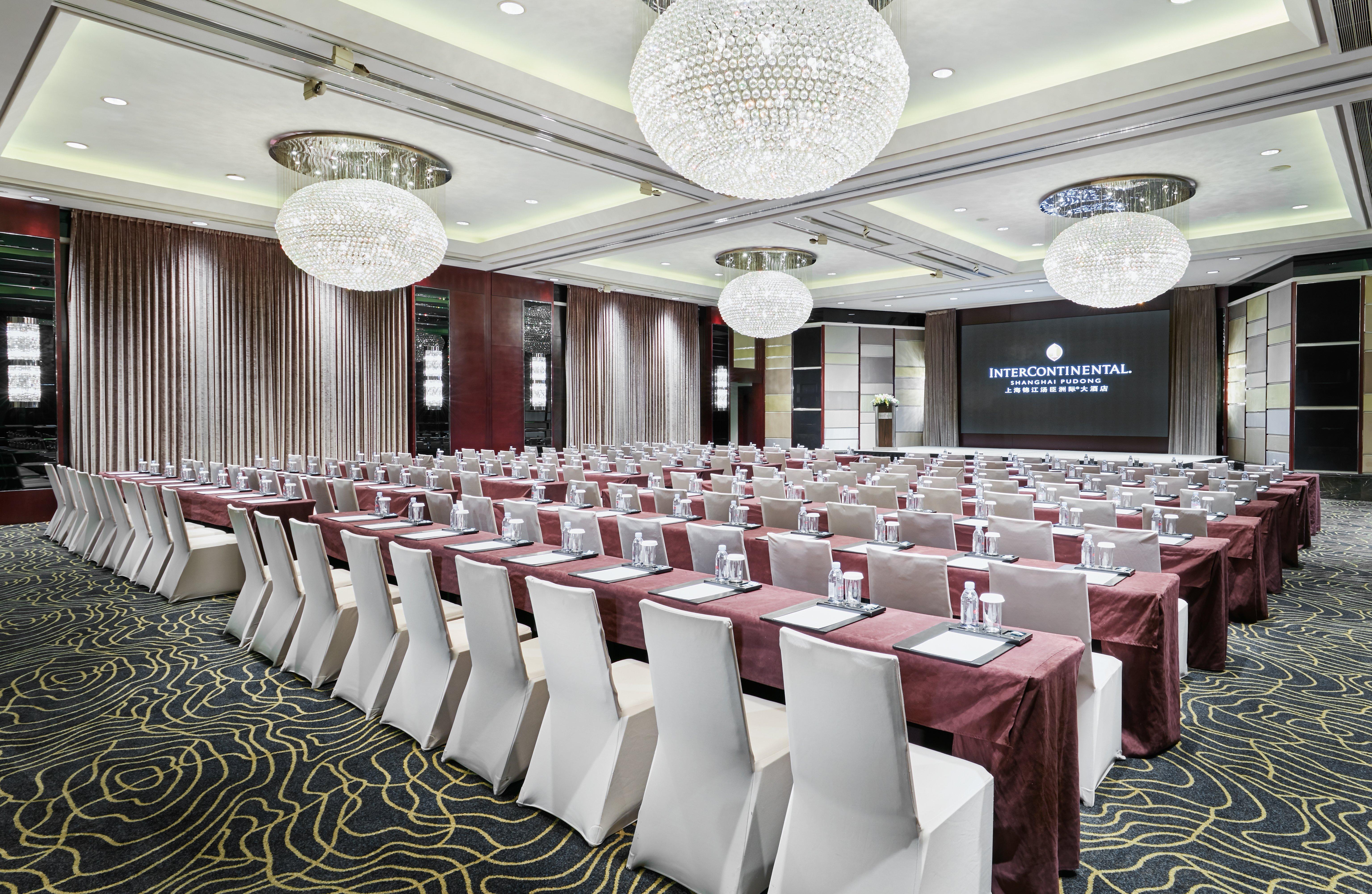 Intercontinental Pudong By Ihg Hotel Shanghai