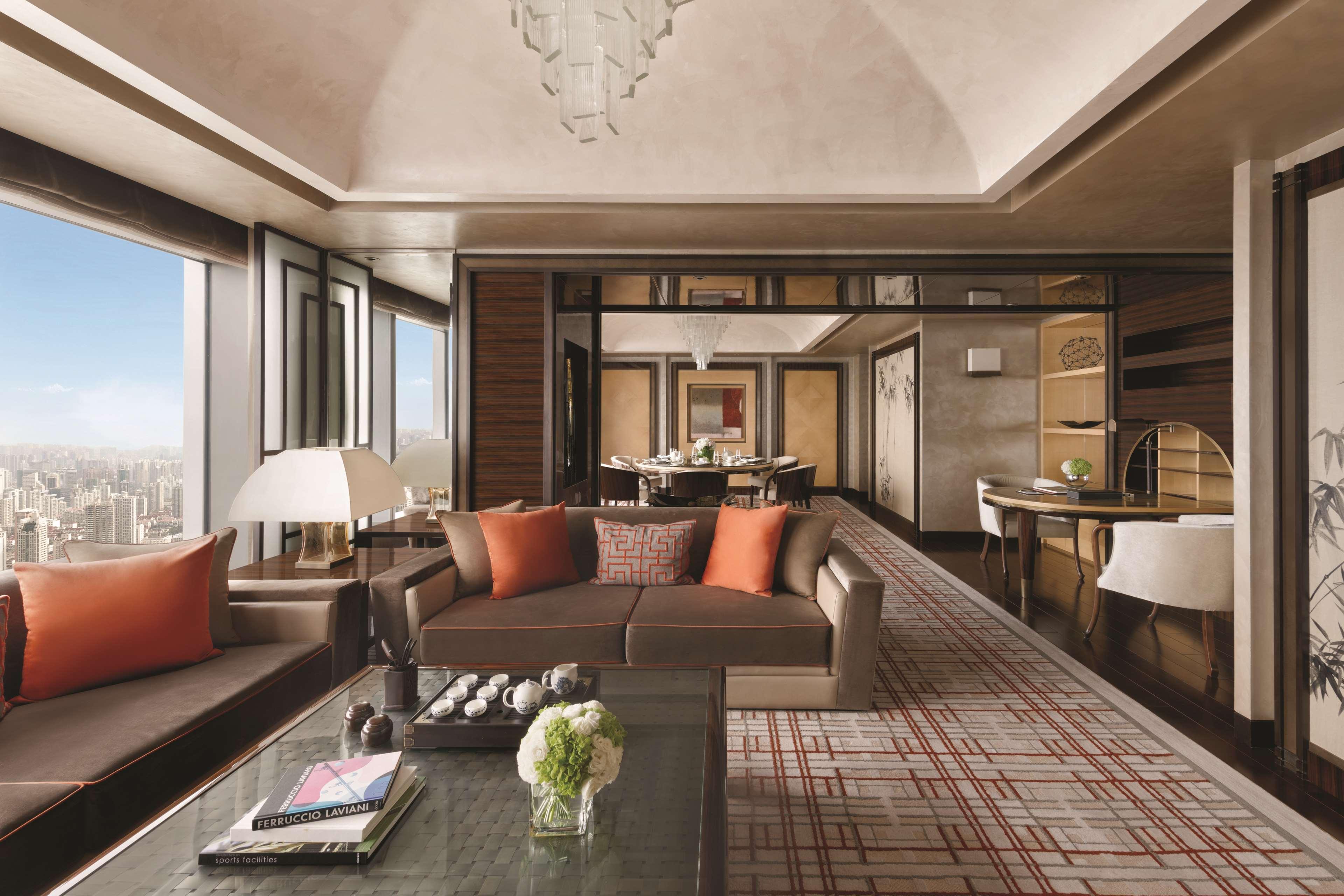 Hotel Jing An Shangri-la,