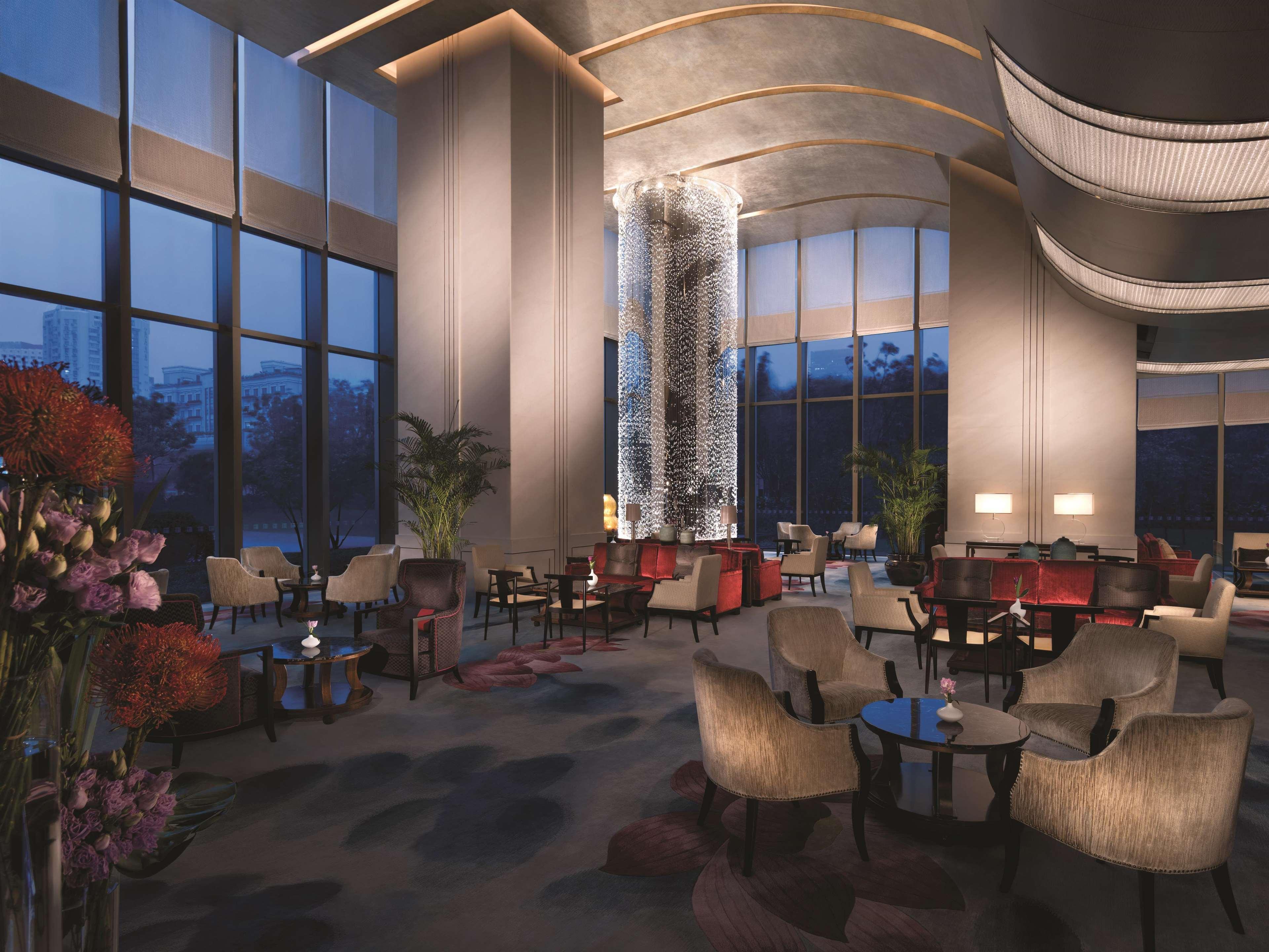 Jing An Shangri-la,