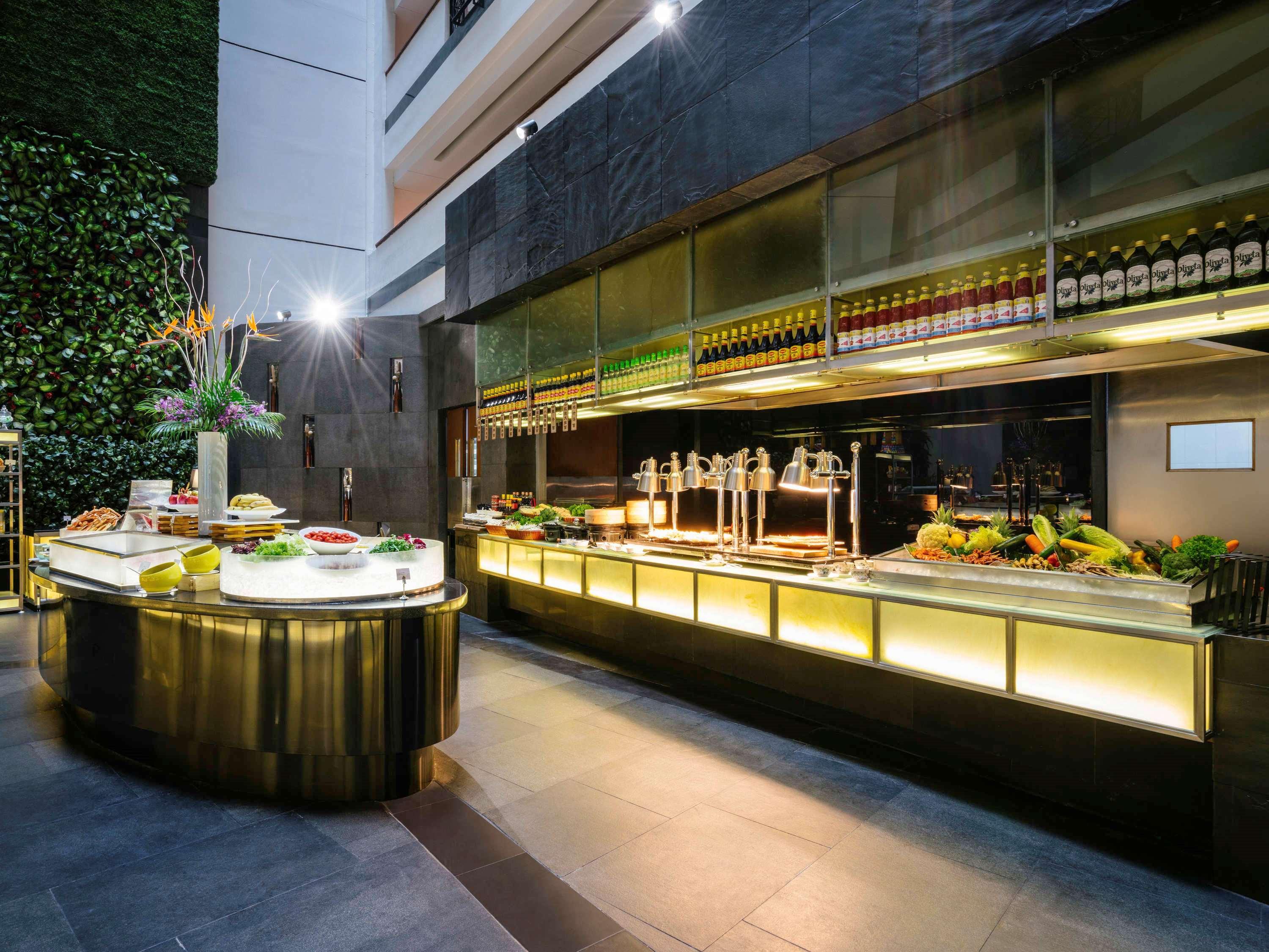 Grand Mercure Hongqiao 5*