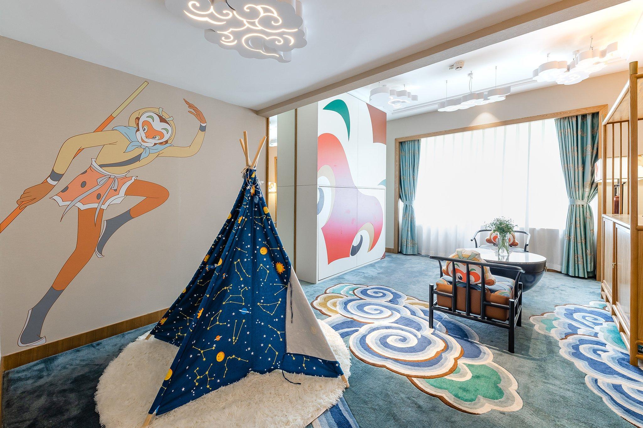 Otel Crowne Plaza By Ihg 5*