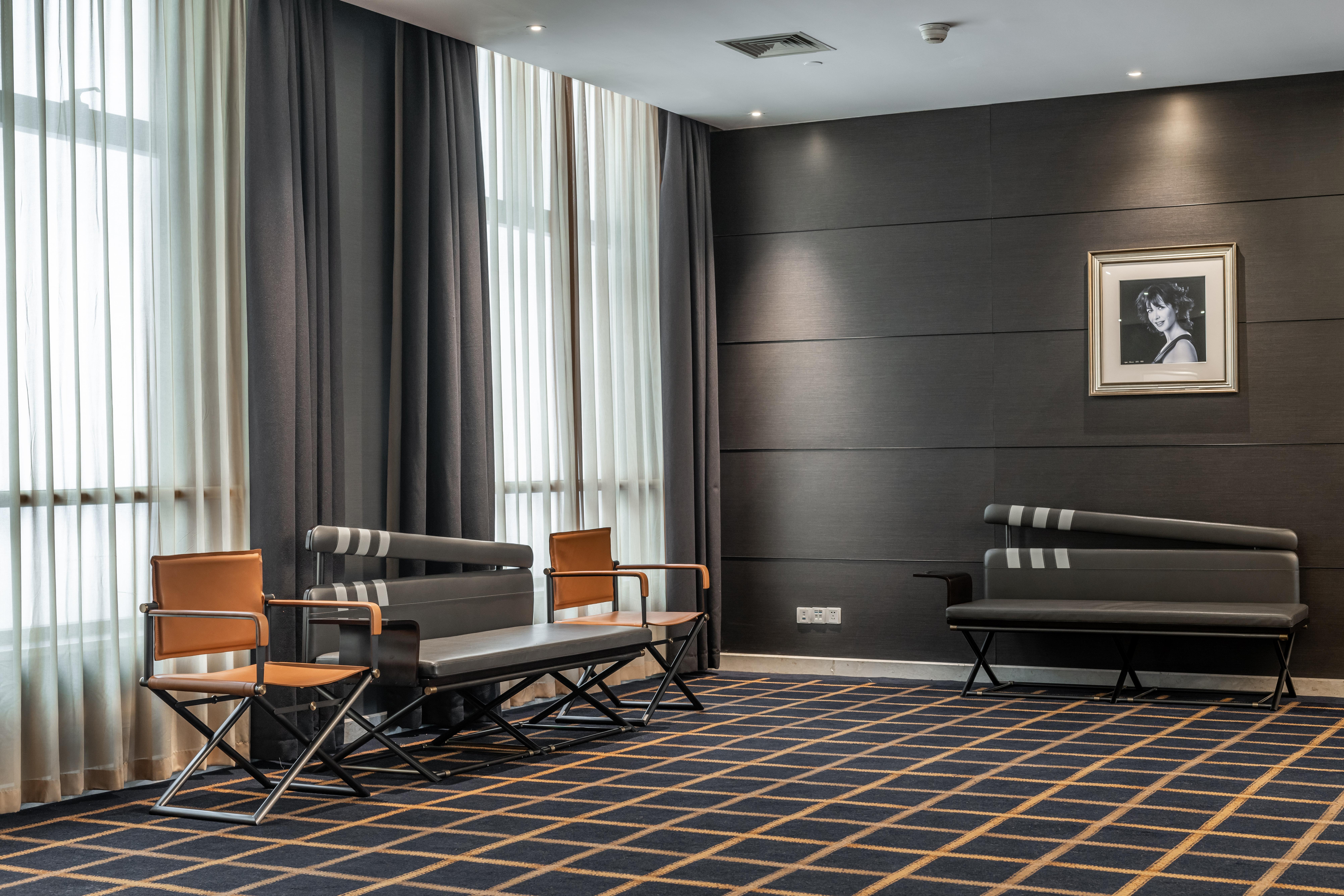 Crowne Plaza By Ihg