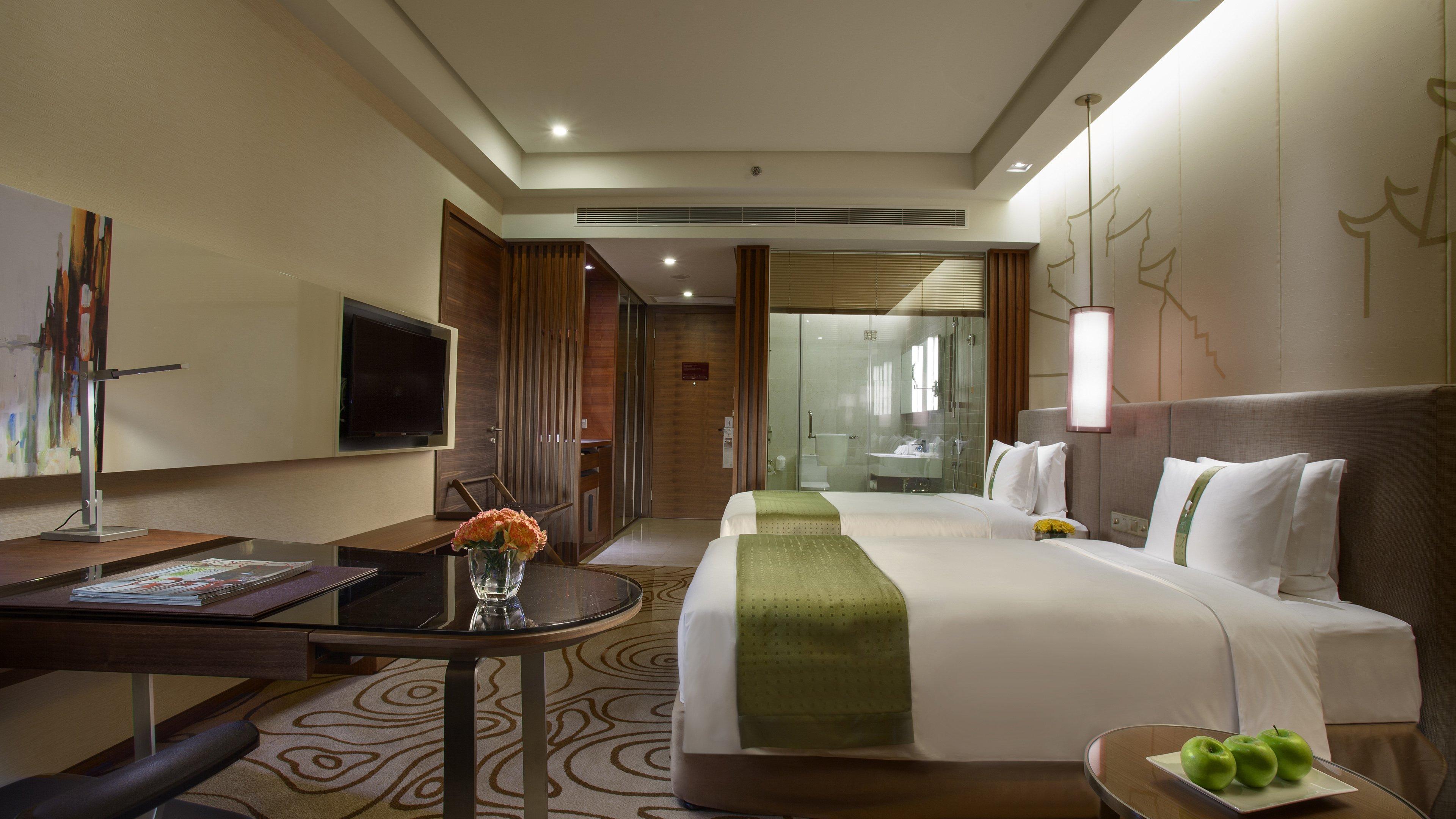 Otel Hongqiao By Ihg 5*