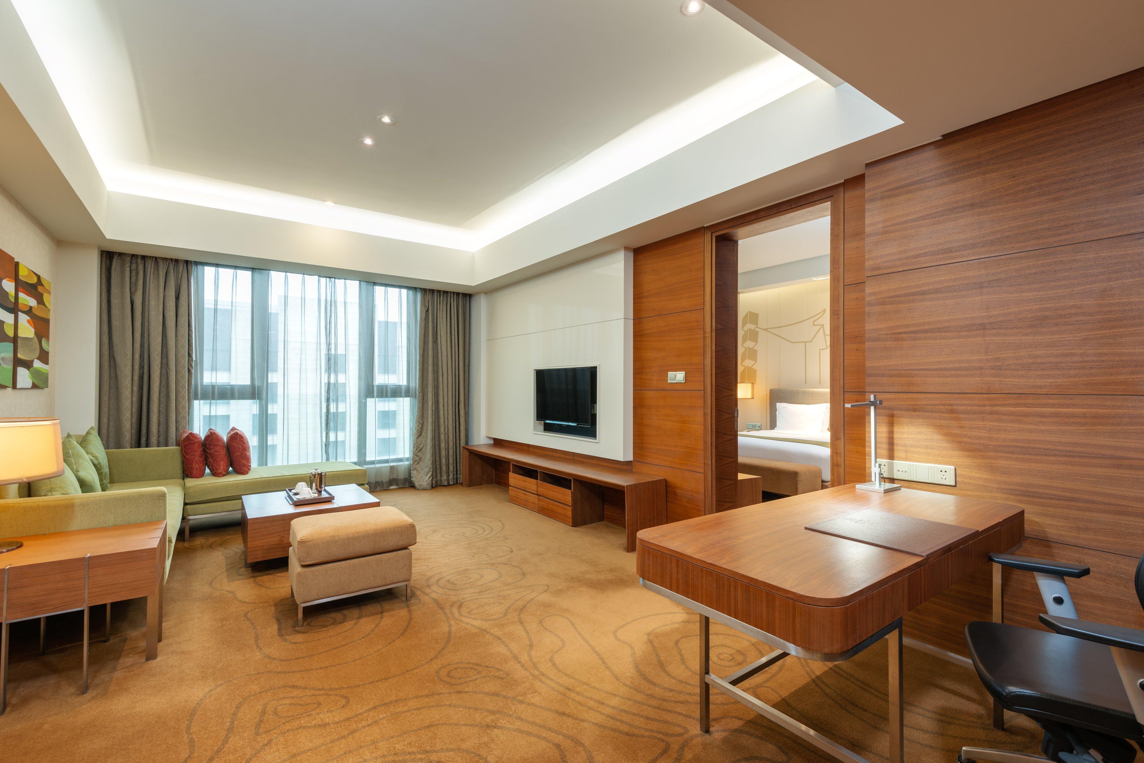 Hongqiao By Ihg 5*