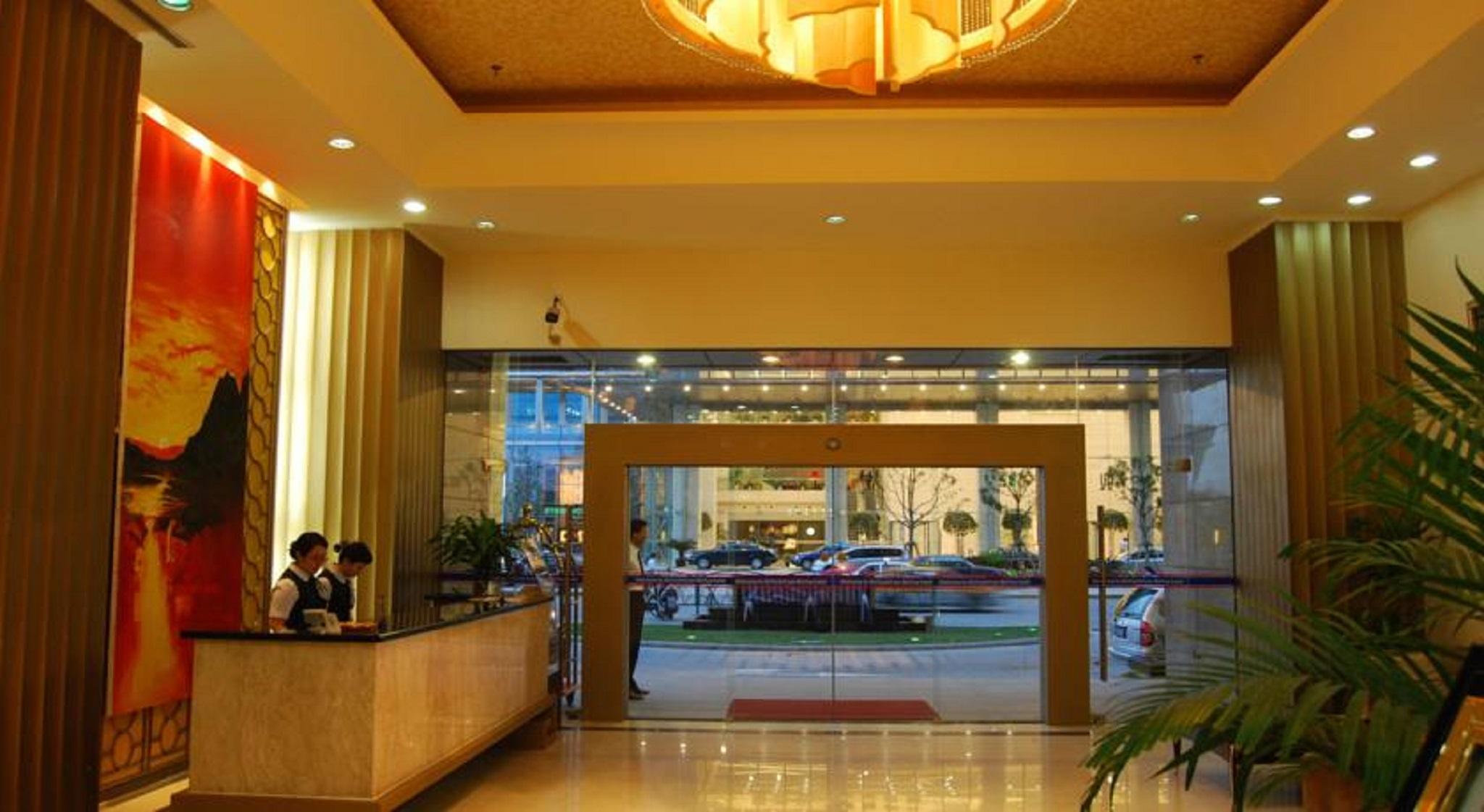 Urban Hotel