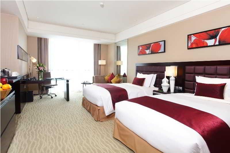 Hotel The Qube -close To Pudong International Airport And Disney Land Shanghai