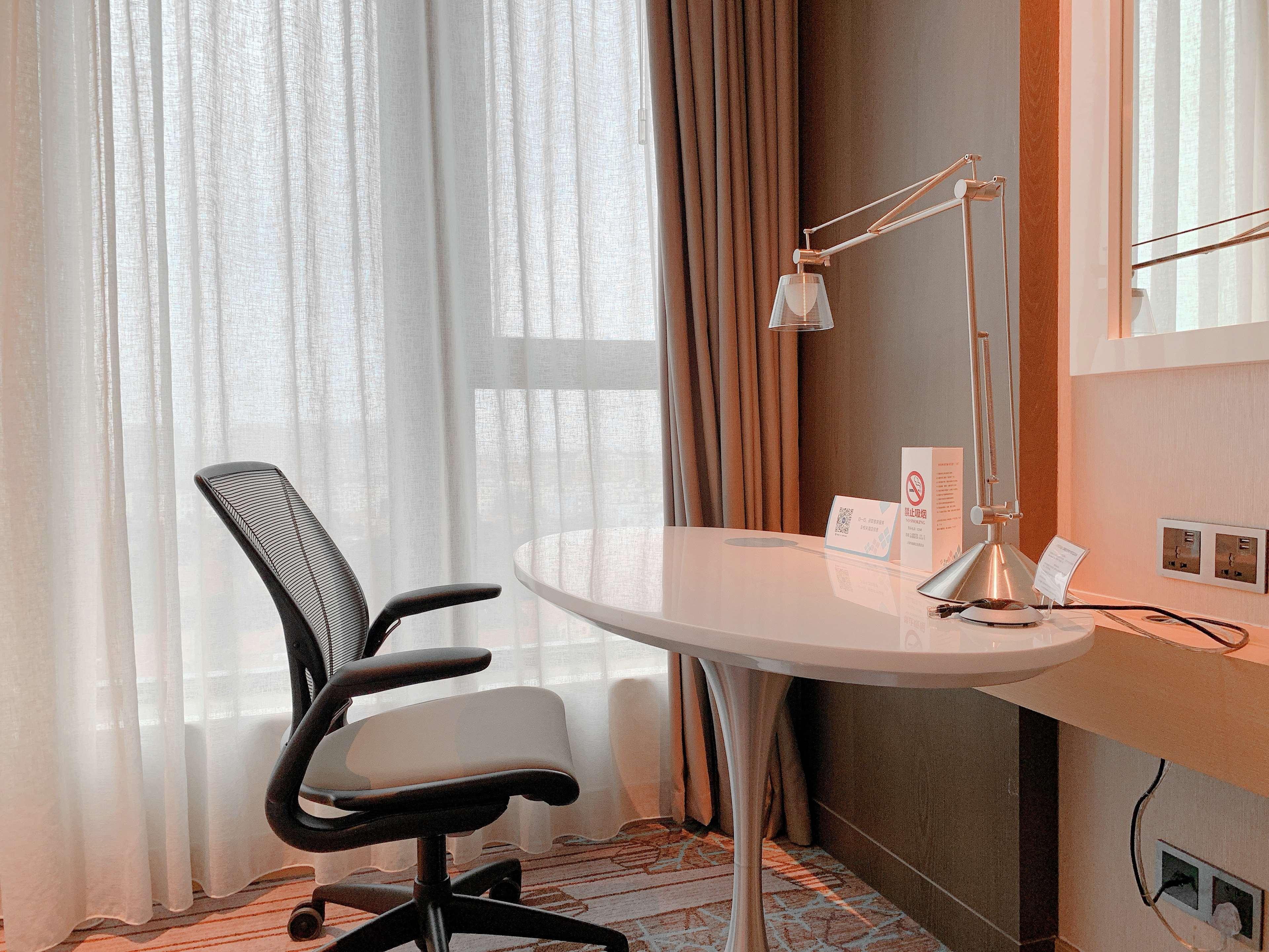 Hilton Garden Hongqiao Necc 4*