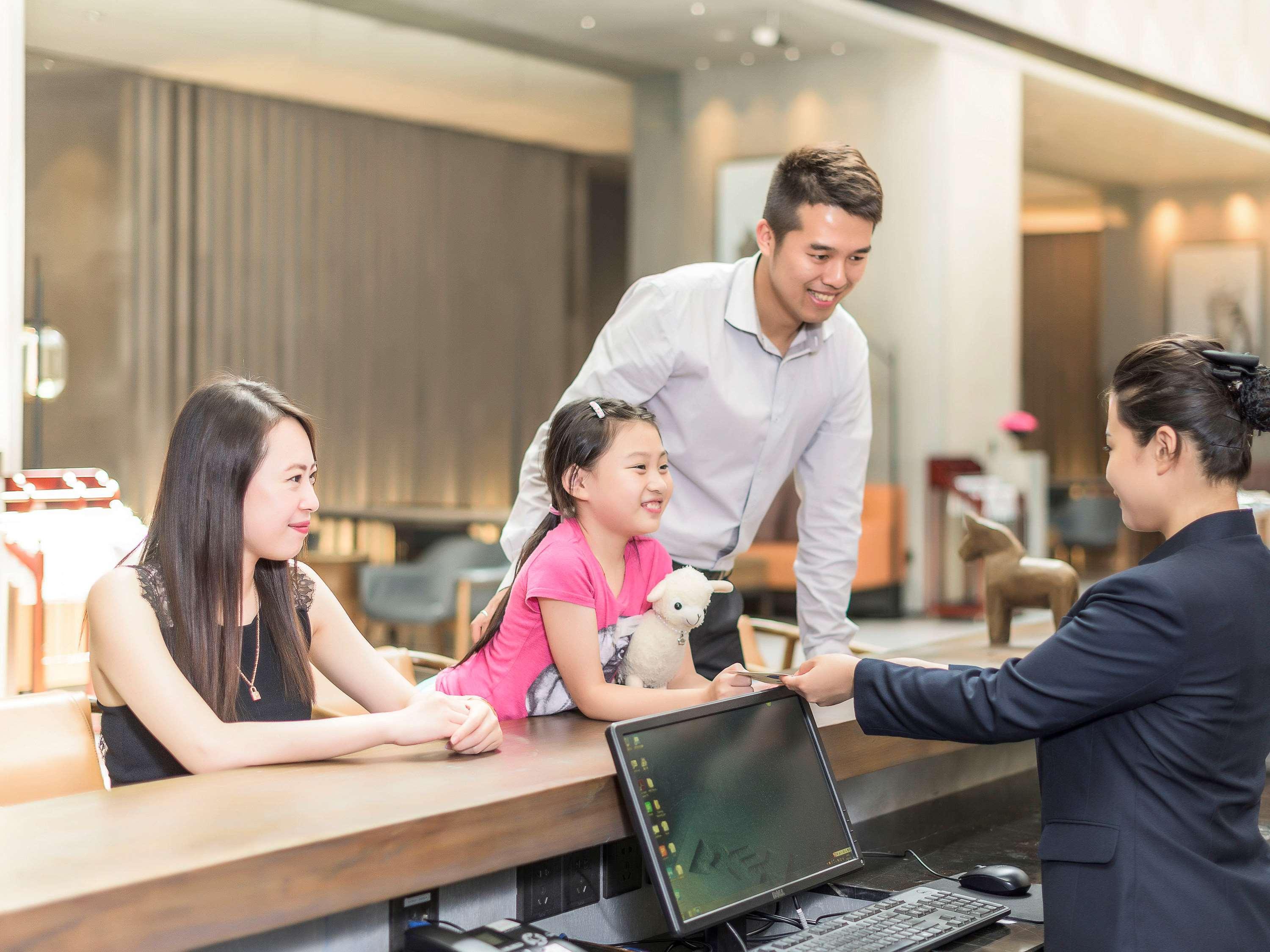 Novotel Clover Hotel 5*