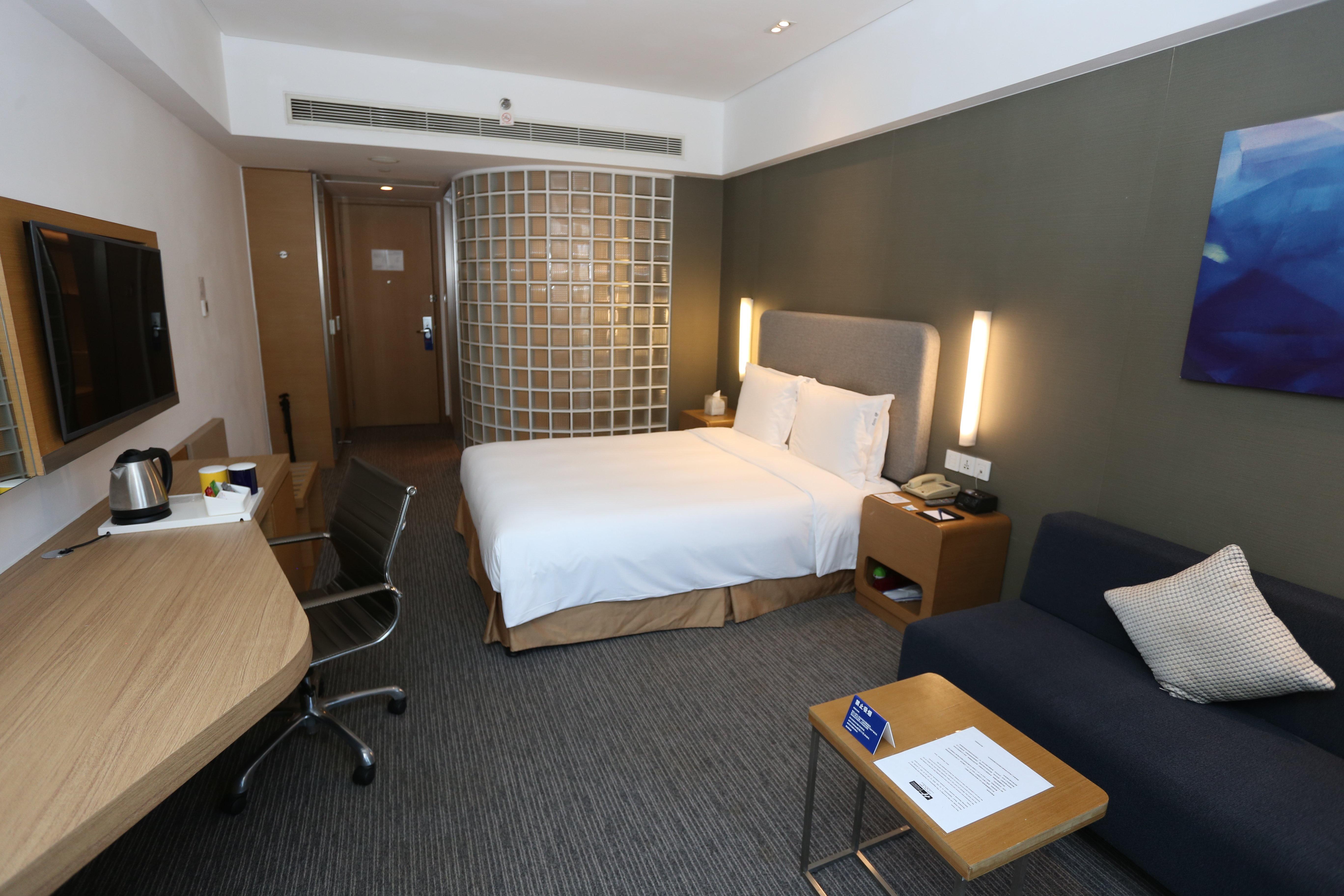 Holiday Express Jinsha By Ihg Hotel