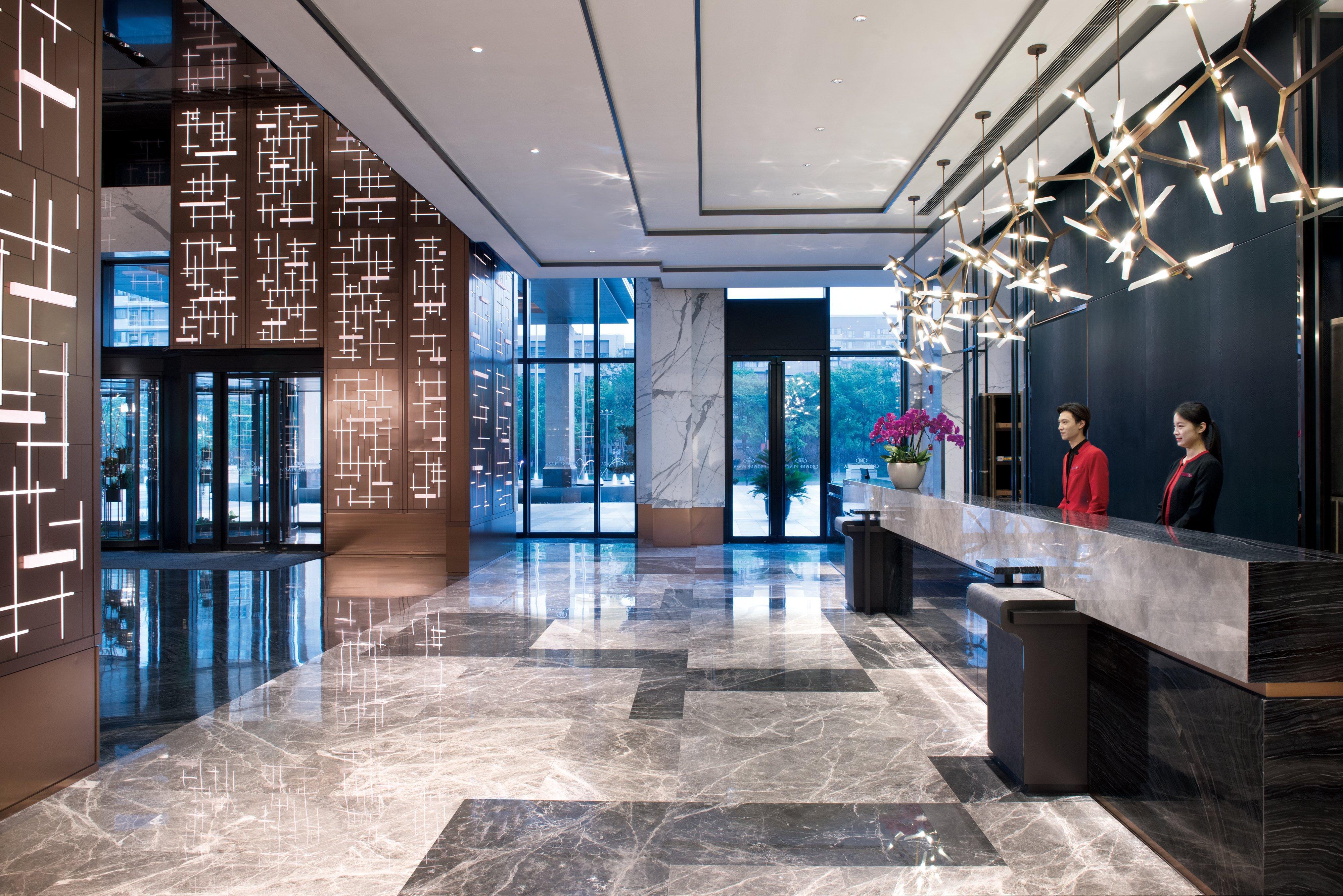 Crowne Plaza Pujiang By Ihg 5*