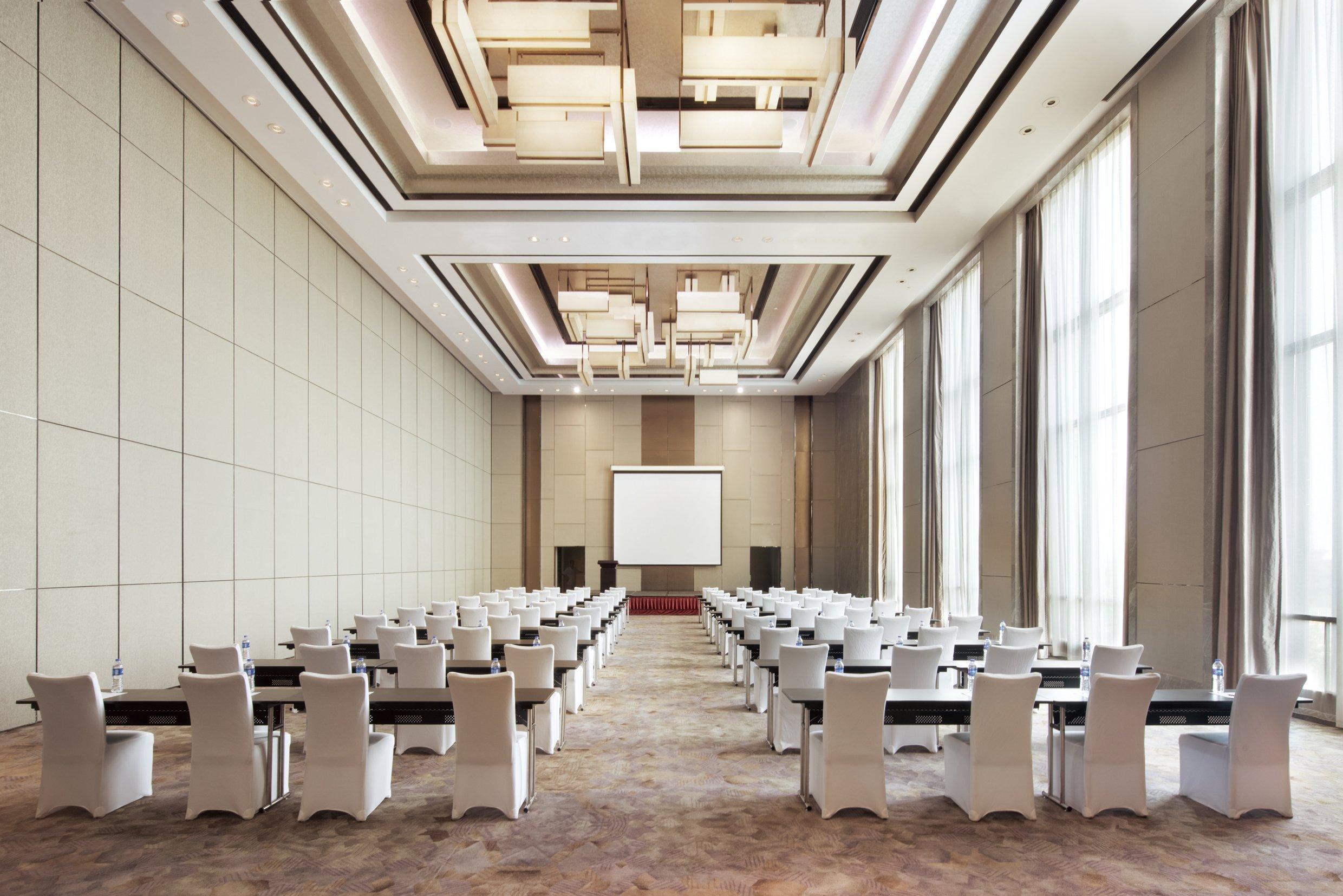 Crowne Plaza Pujiang By Ihg Hotel