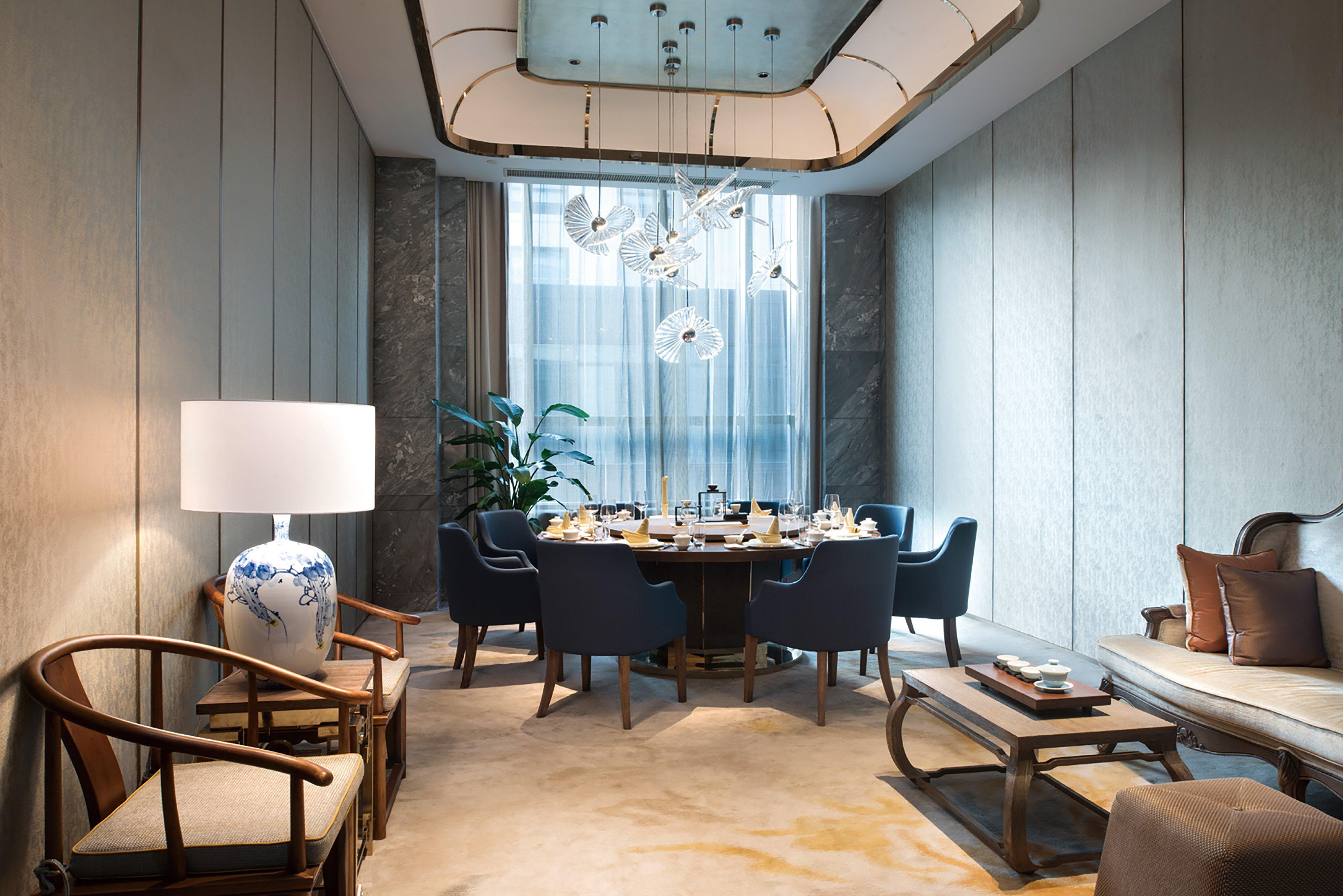 Hotel Crowne Plaza Pujiang By Ihg 5*