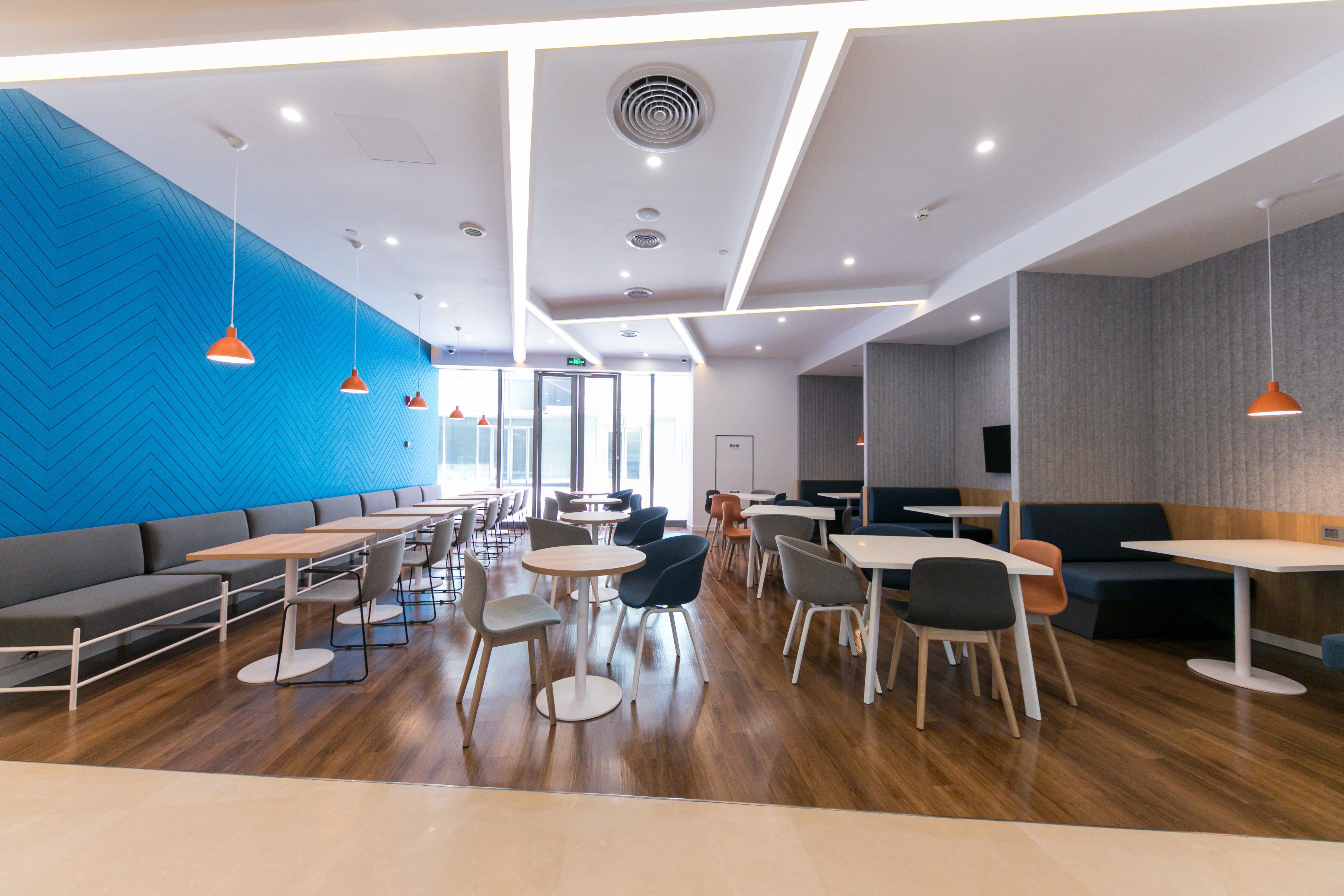 Hotel Express Tangzhen By Ihg - 20 Mins To Land 4*
