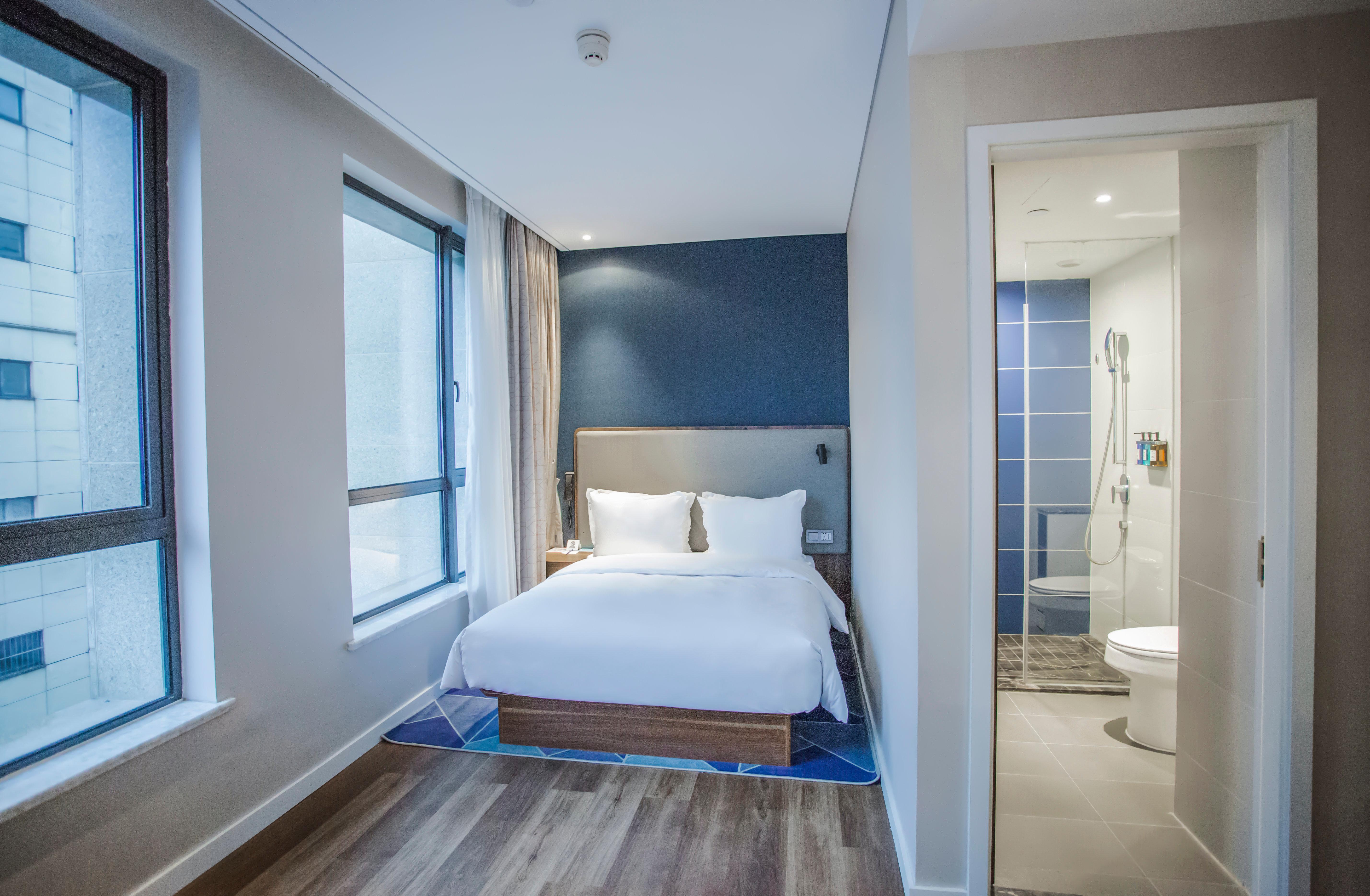 Hotel Express Pudong Chuansha, An Ihg Shanghai