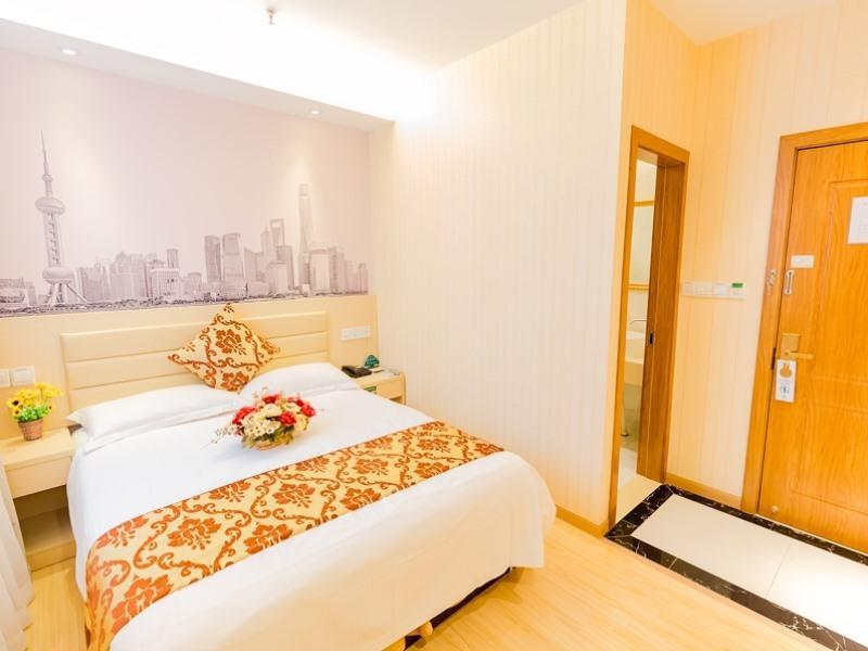 Hotel Greentree Inn Shanghai Caoan Road Textile Express Hotel 3*