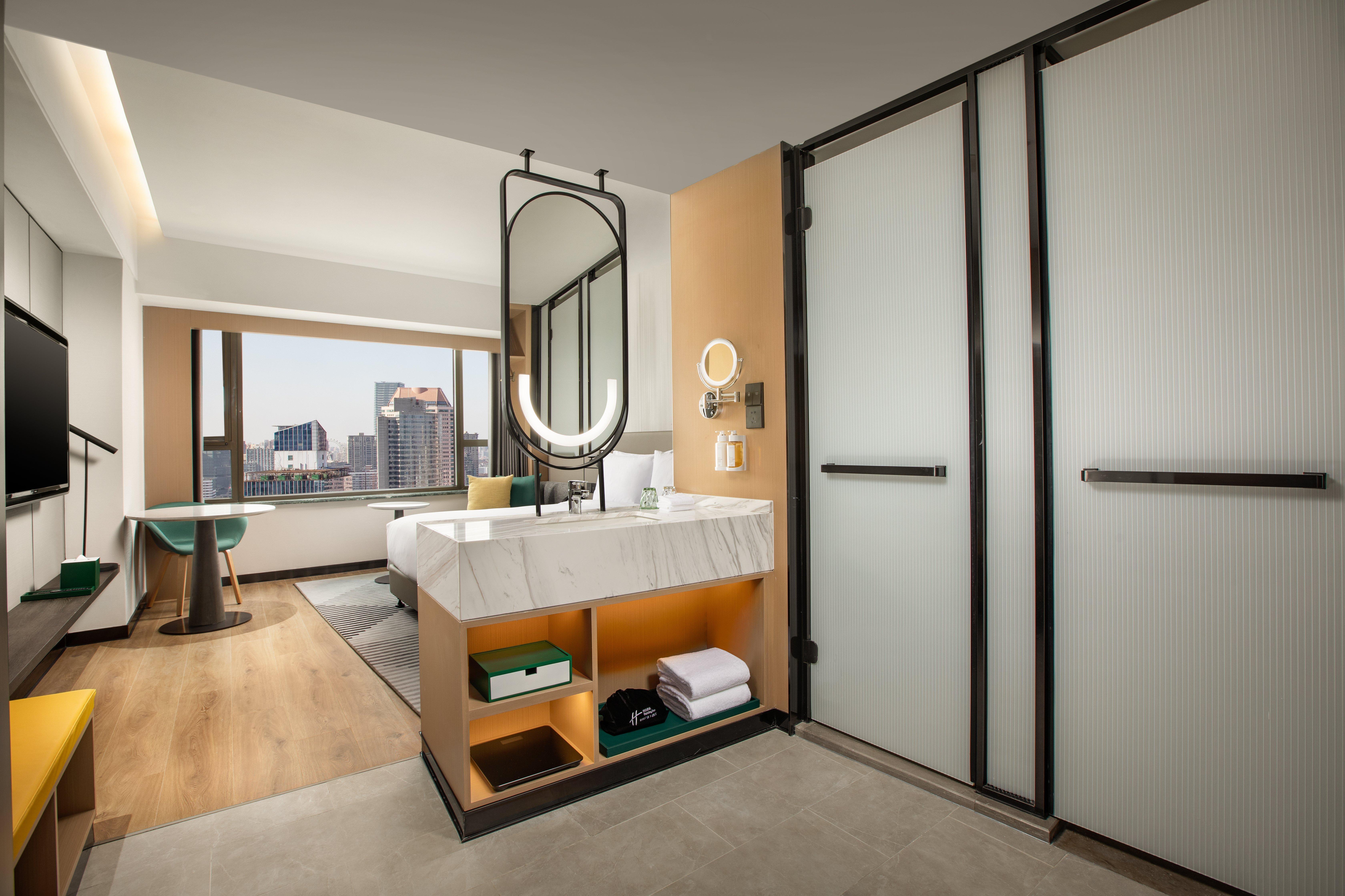 Nanjing Road By Ihg Shanghai