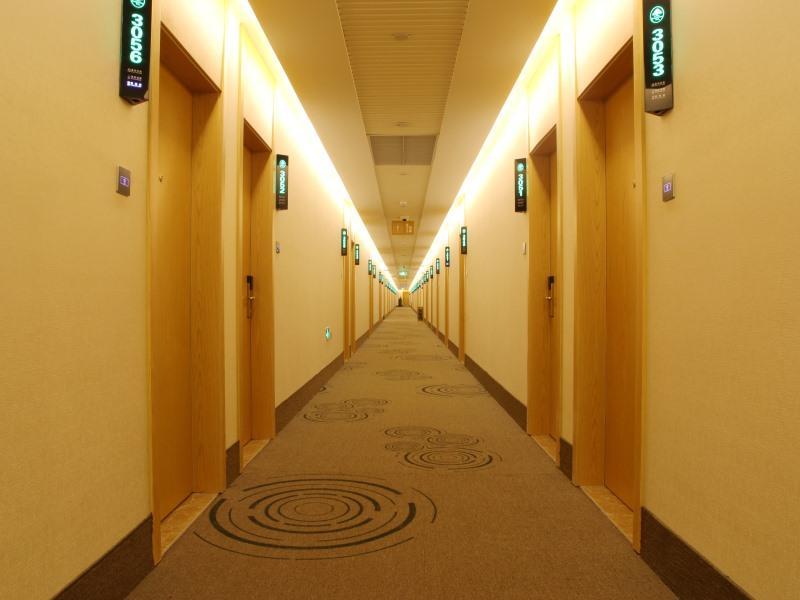 Hotel Greentree Shanghaibaoshan District Tieshan Road Youyi Road