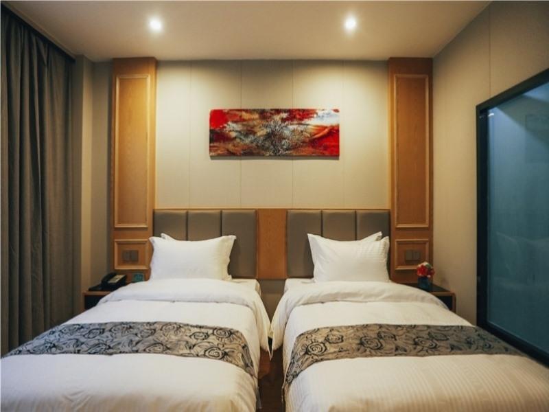 Greentree Alliance West Shuichan Road Otel 3*