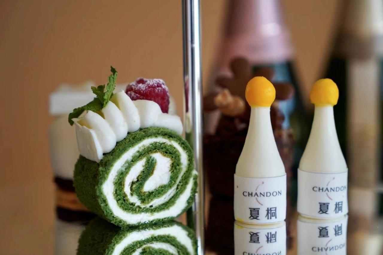 Grand Millennium Hongqiao Hotel