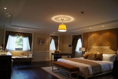 Imperial Palace Club 5*