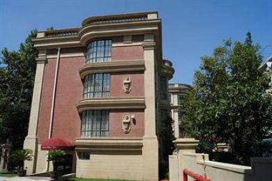 Imperial Palace Club
