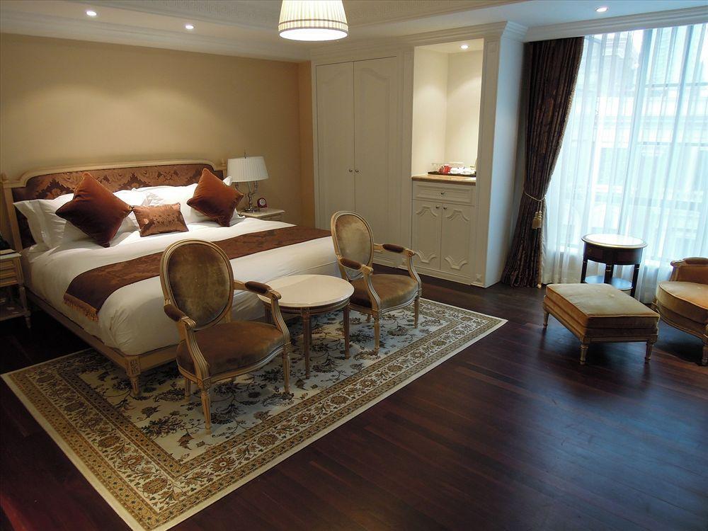 Imperial Palace Club