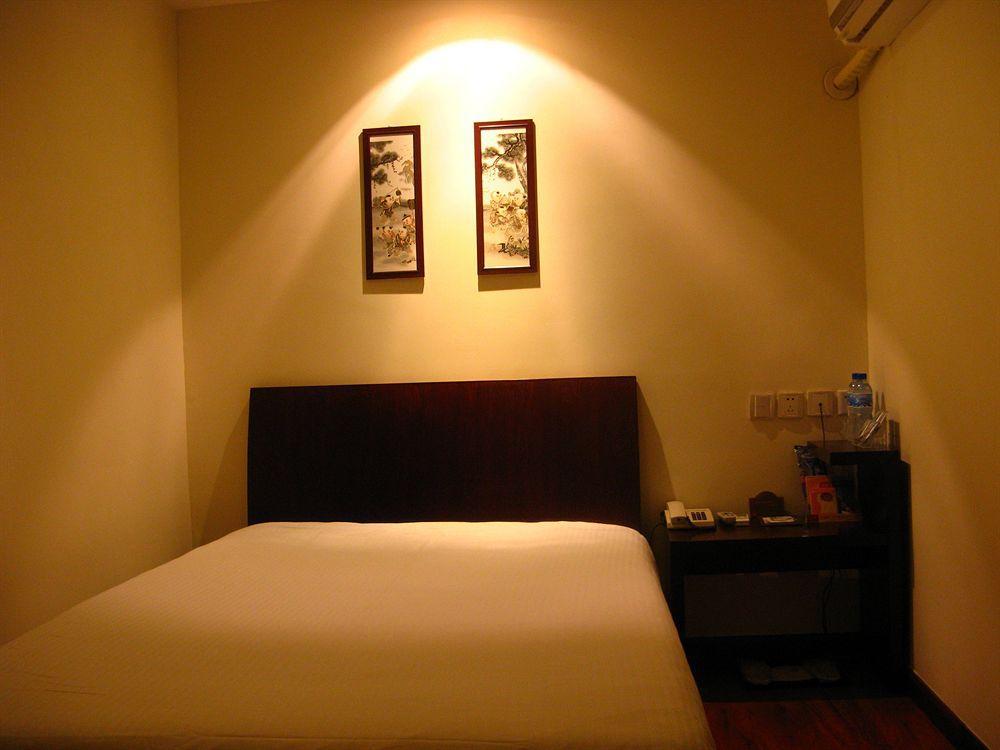 Baolong Homelike - Wujiaochang Branch Otel