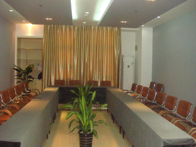 Jinjiang Pudong Huinan Hotel