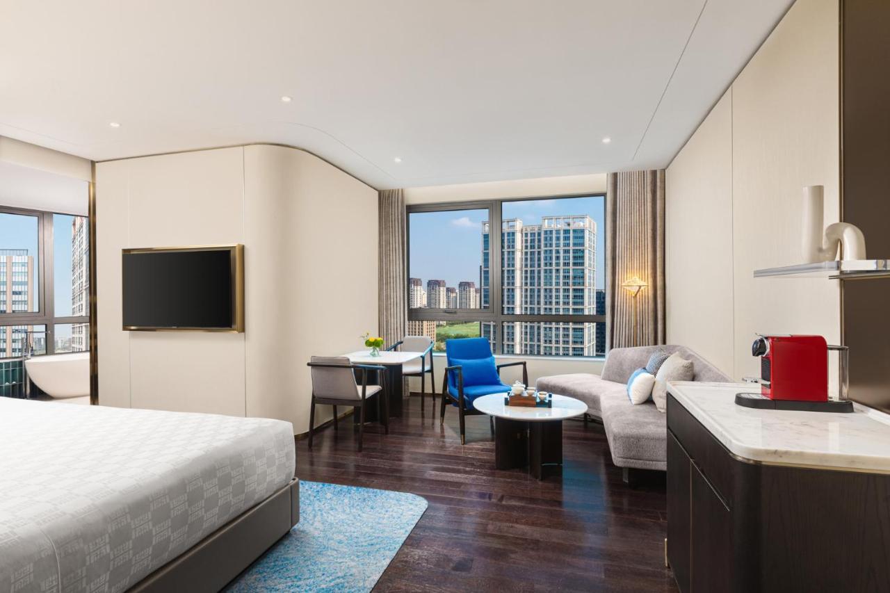 Hualuxe Changfeng Park Hotel Shanghai