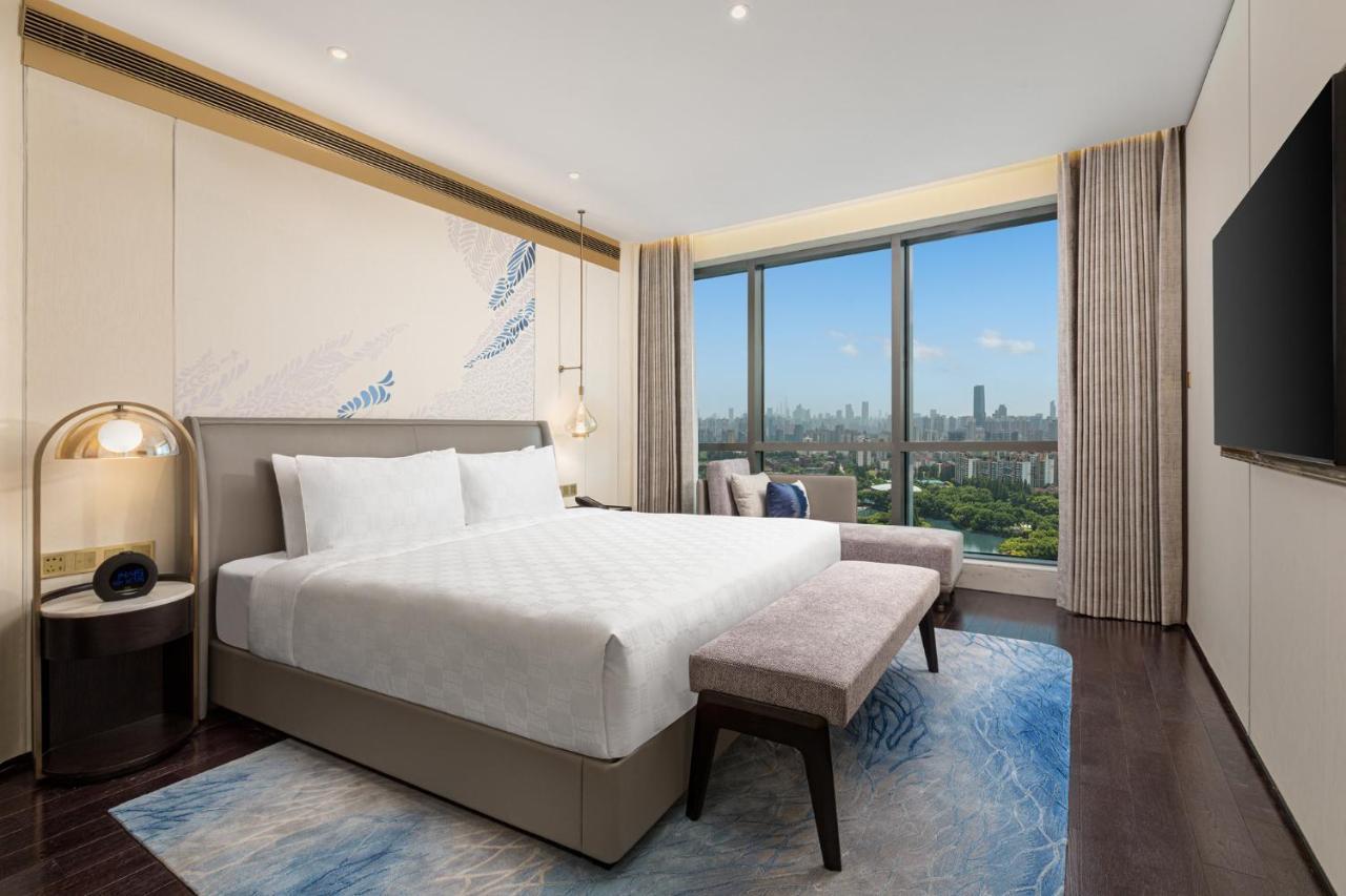 Hotel Hualuxe Changfeng Park