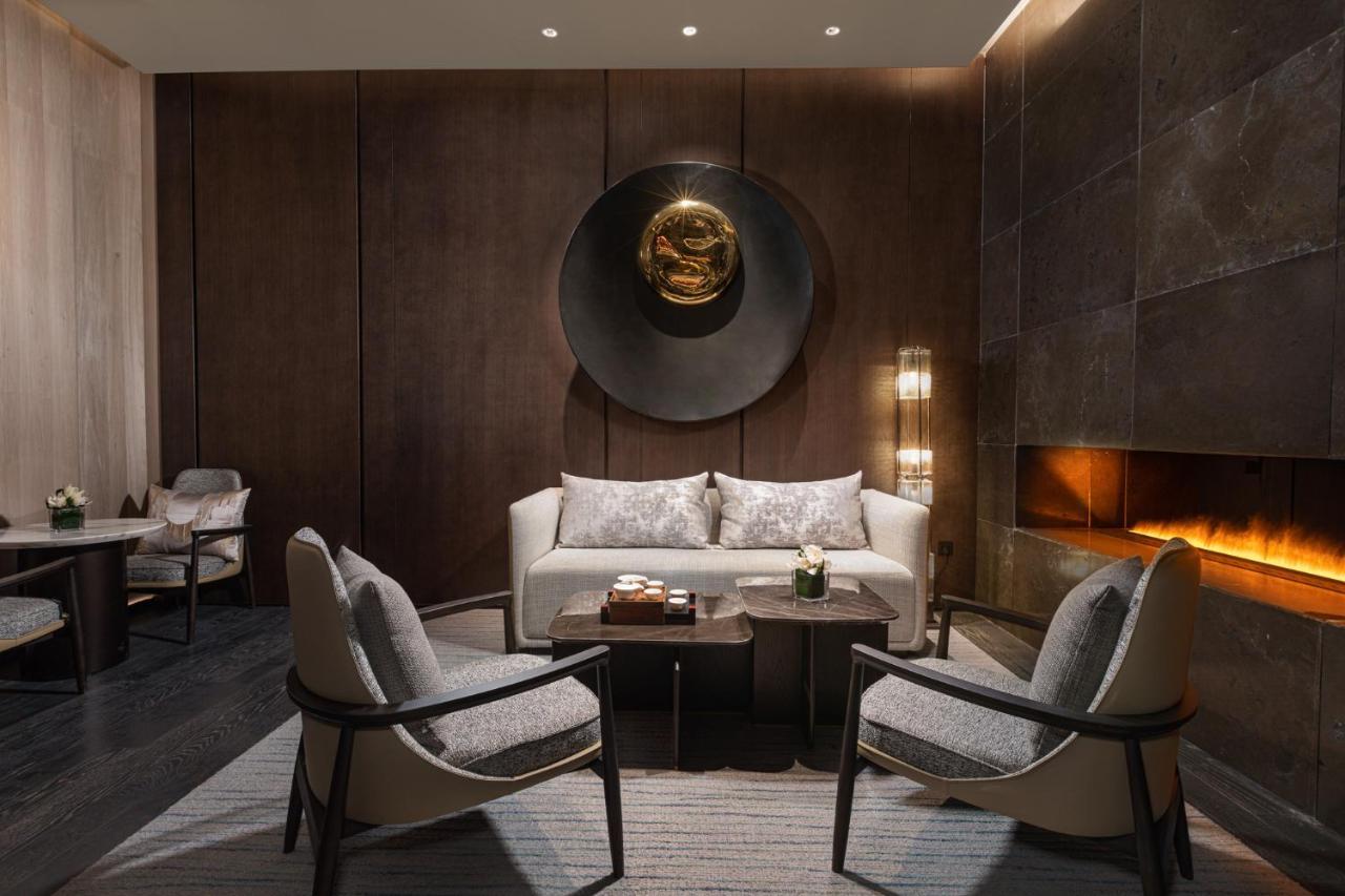 Hualuxe Changfeng Park Hotel 5*